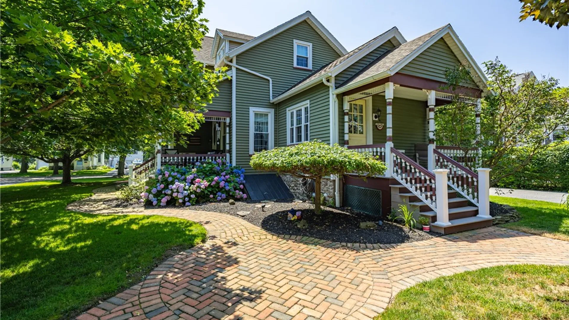 Property at 124 West Avenue, Parma, NY 14468 3