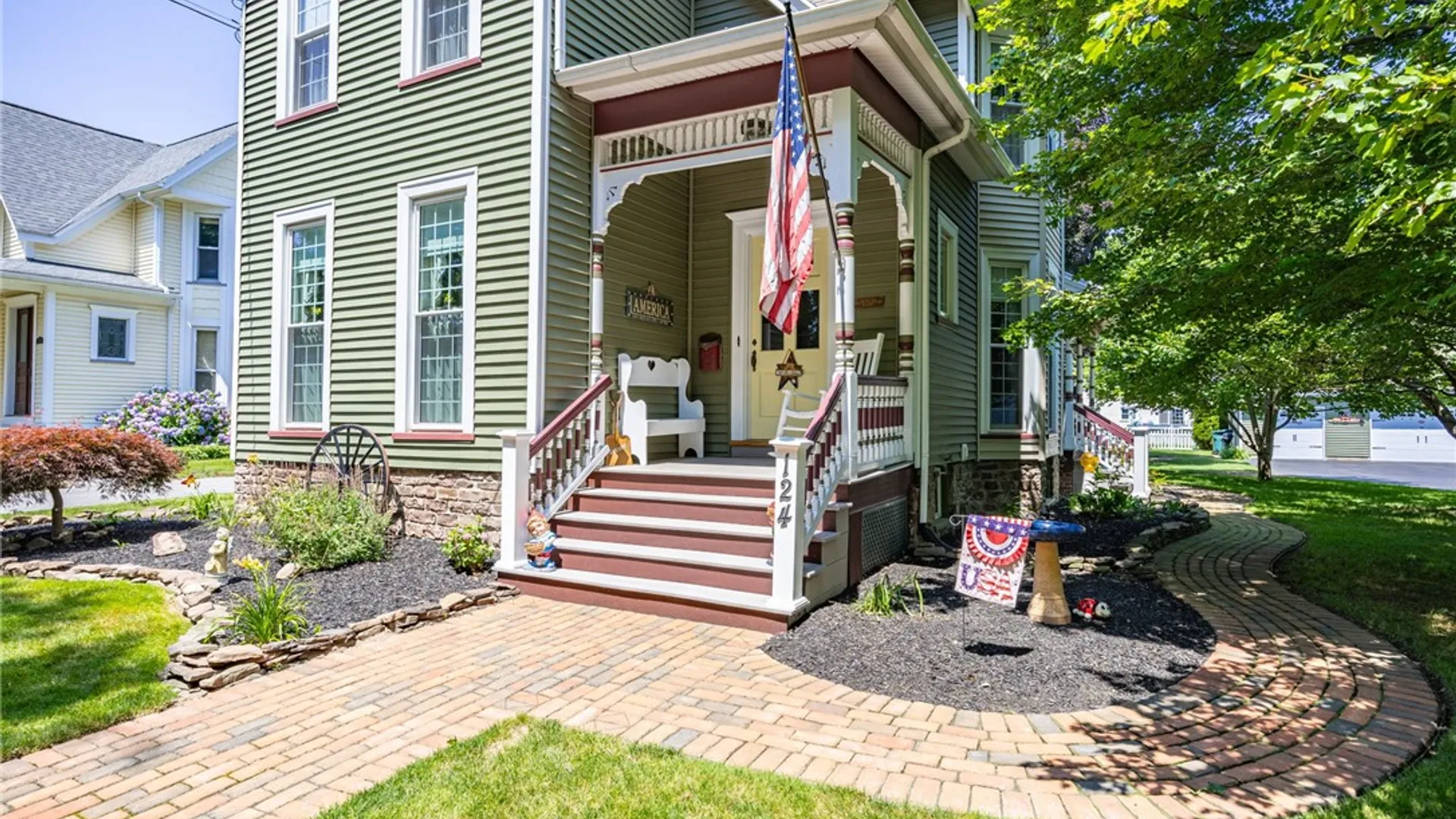 Property at 124 West Avenue, Parma, NY 14468 44