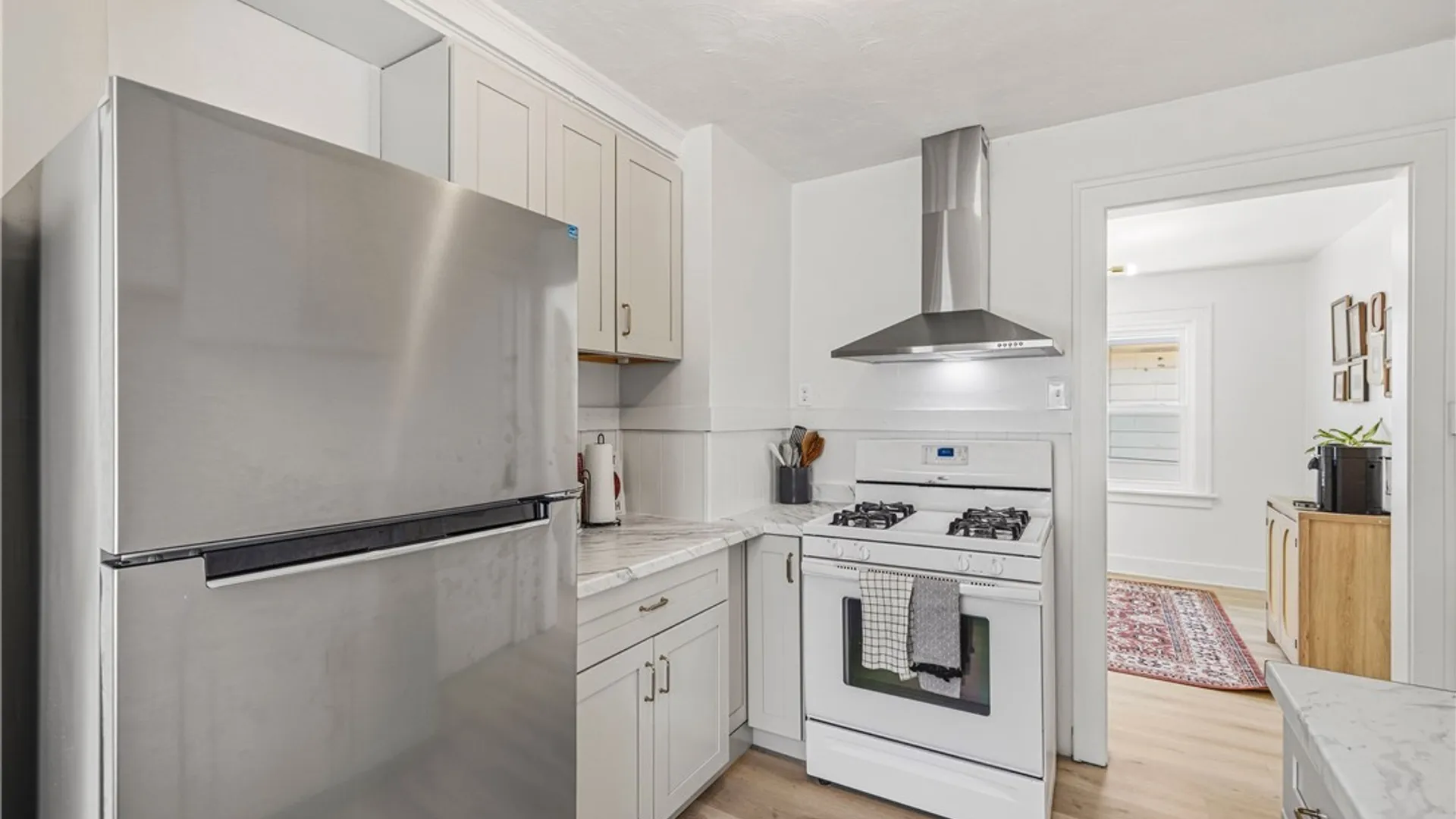 Property at 250 Saint Lawrence Avenue, Buffalo, NY 14216 10