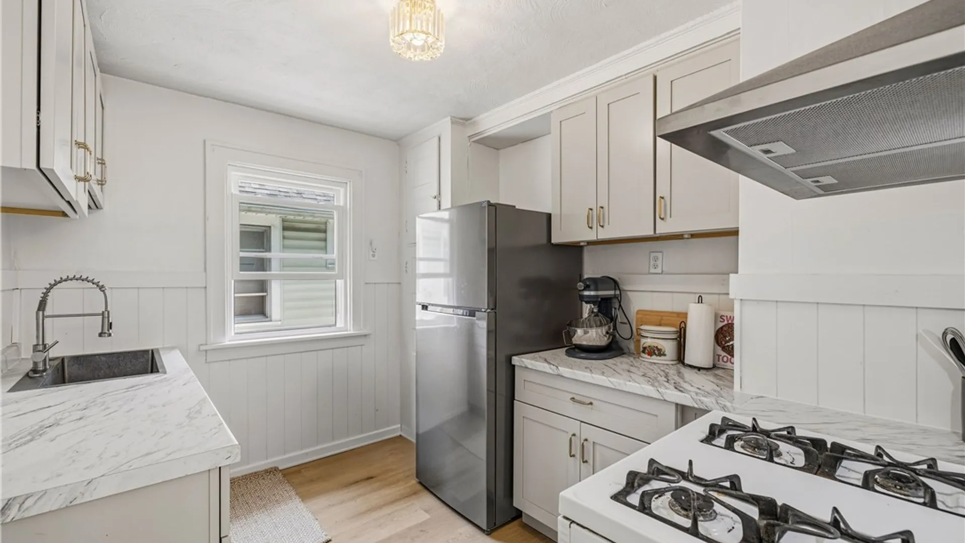 Property at 250 Saint Lawrence Avenue, Buffalo, NY 14216 8