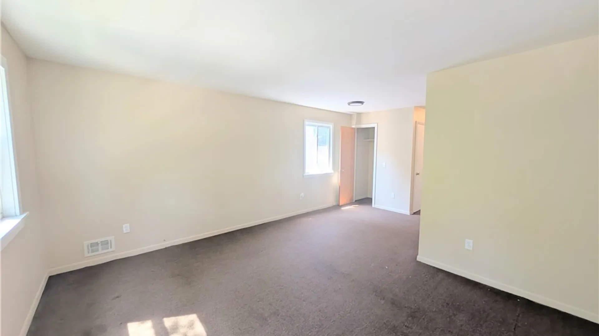 Property at 39 Arbutus Street, Rochester, NY 14609 5