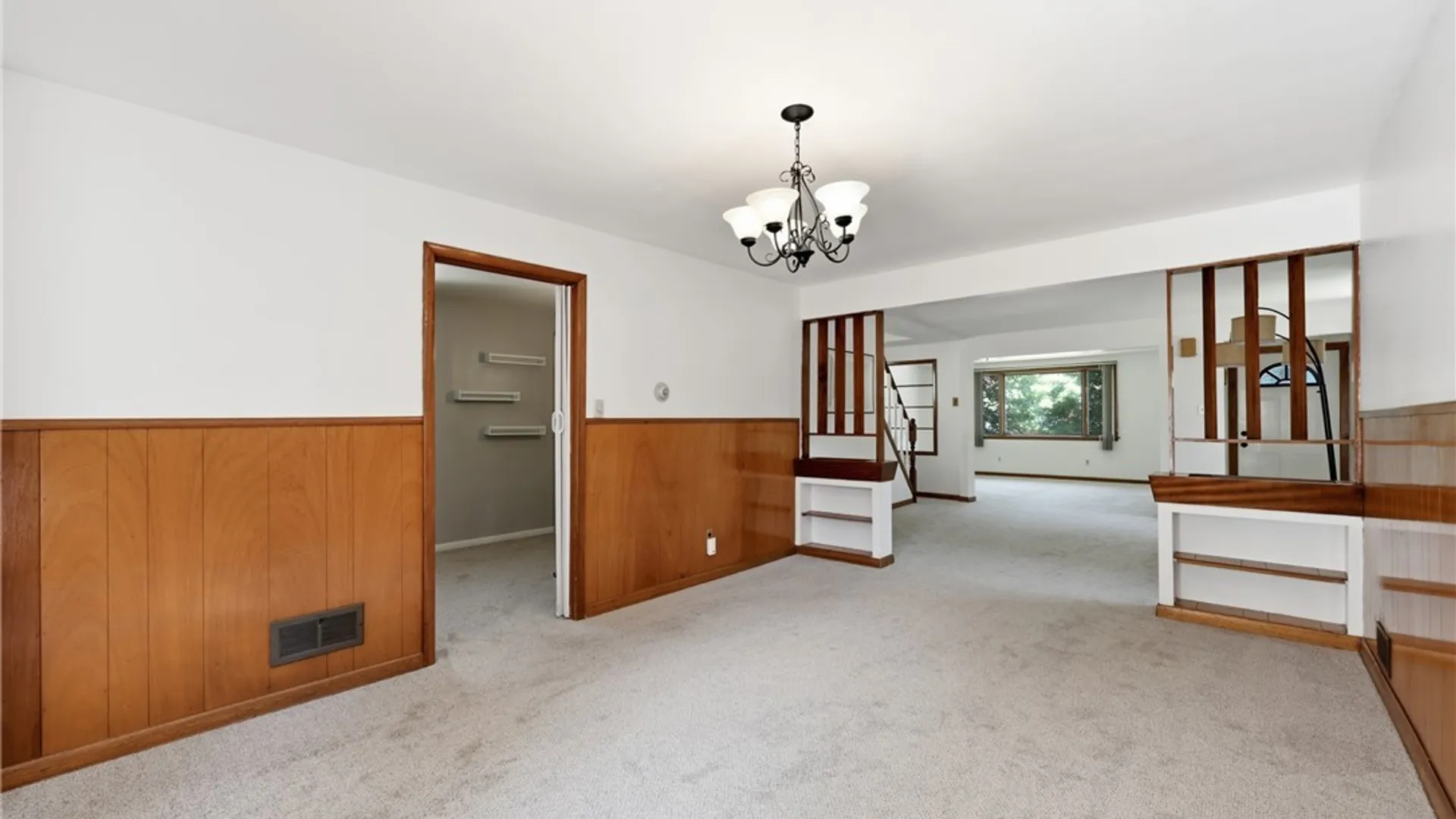Property at 176 15th Street, Buffalo, NY 14213 10