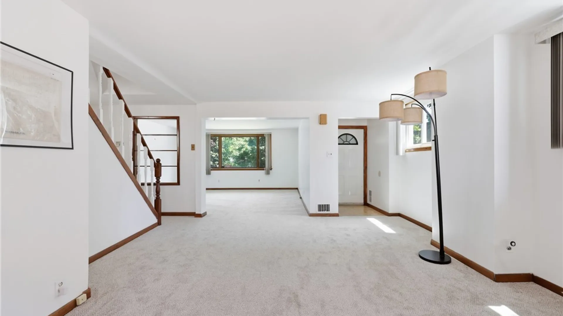 Property at 176 15th Street, Buffalo, NY 14213 4