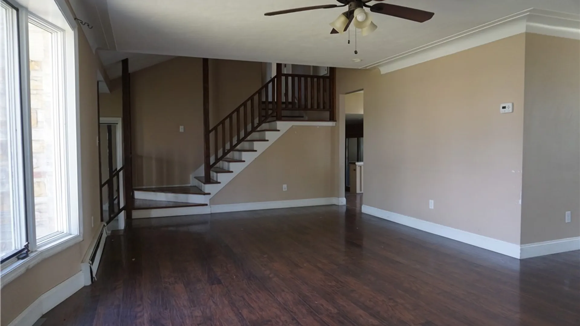 Property at 4225 E Frontier Drive, Hamburg, NY 14219 11