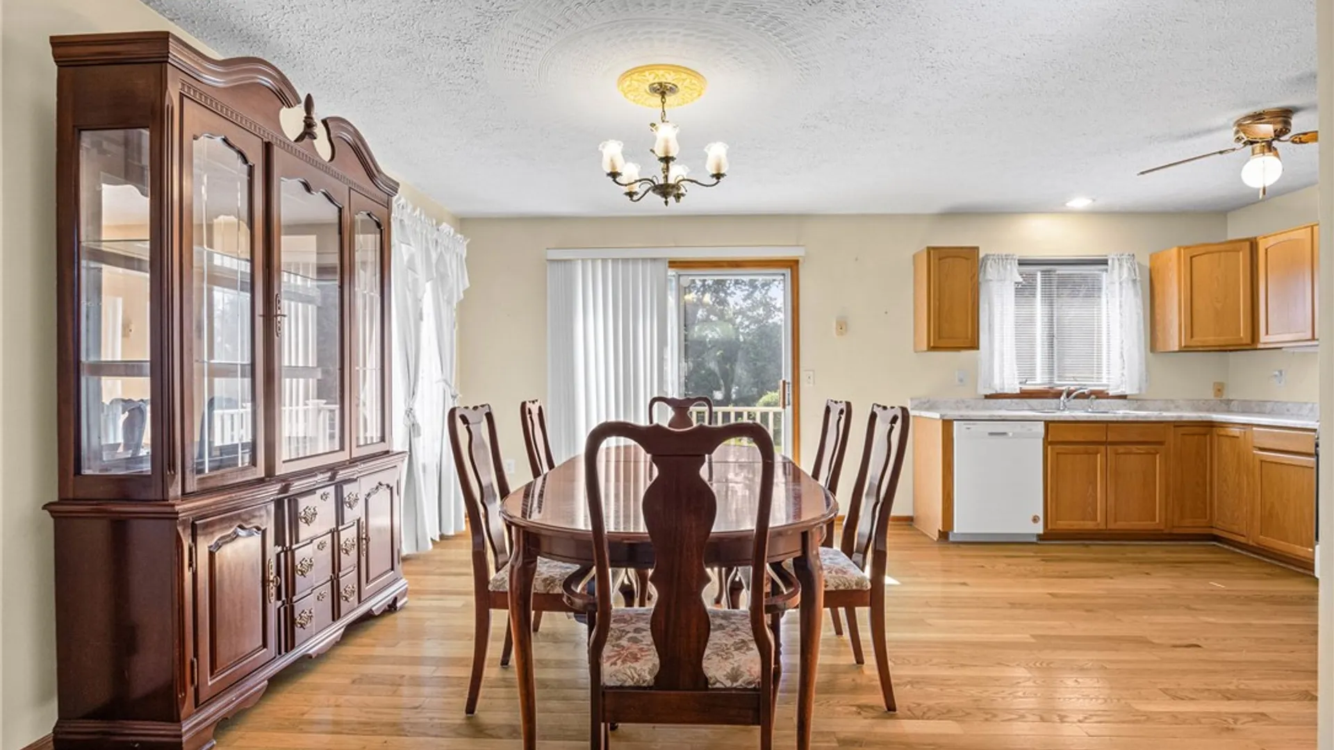 Property at 750 Close Circle, Webster, NY 14580 9