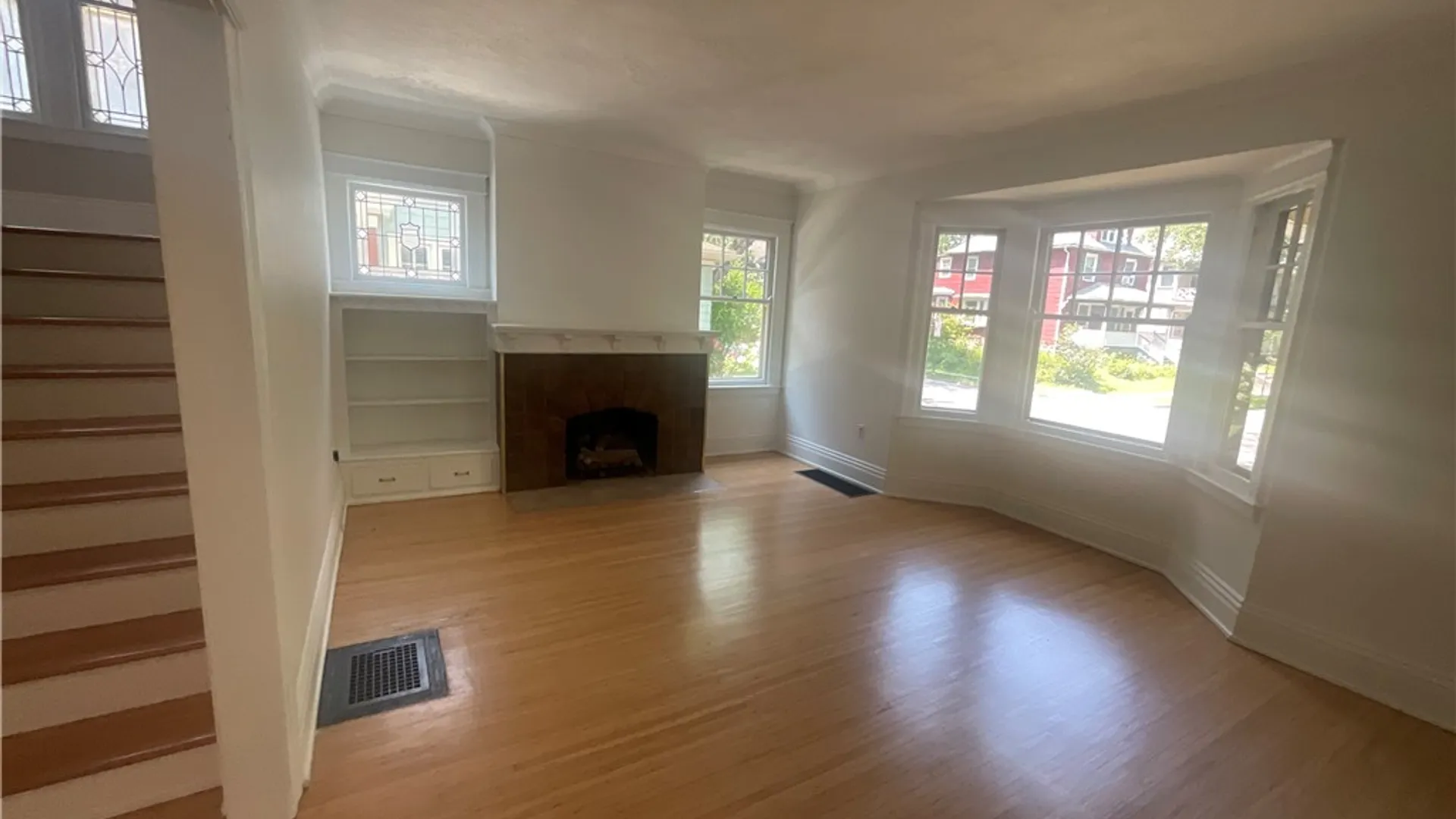 Property at 923 Harvard Street, Rochester, NY 14610 4