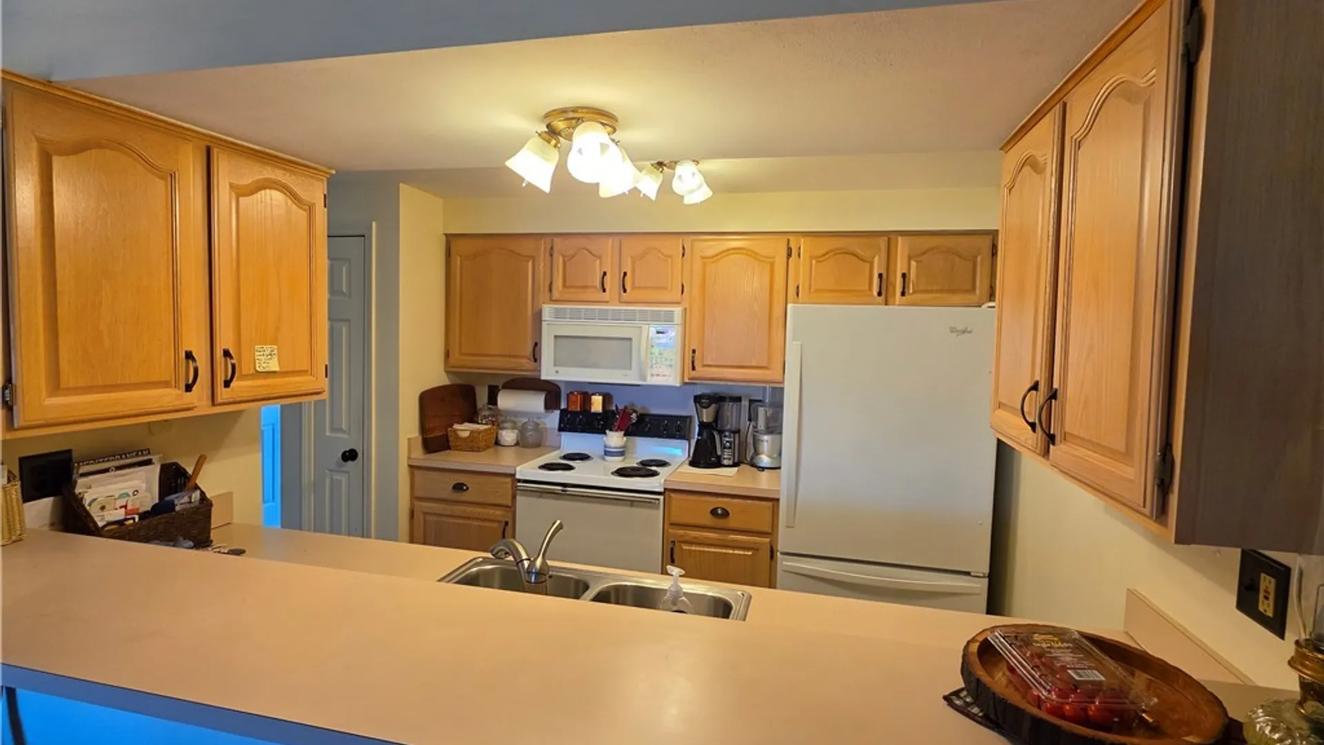 Property at 6147 Diffin Road, Cicero, NY 13039 11