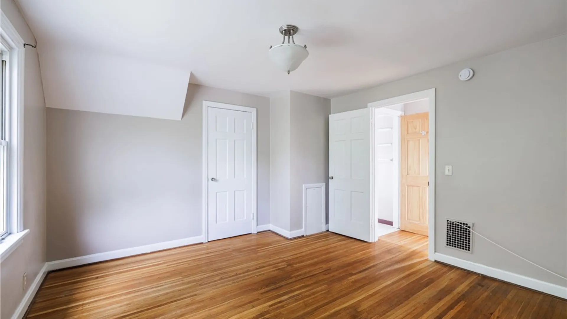 Property at 1619 South Avenue, Rochester, NY 14620 15