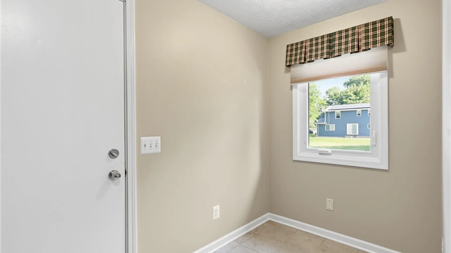 Property at 176 Wood Run, Greece, NY 14612 16