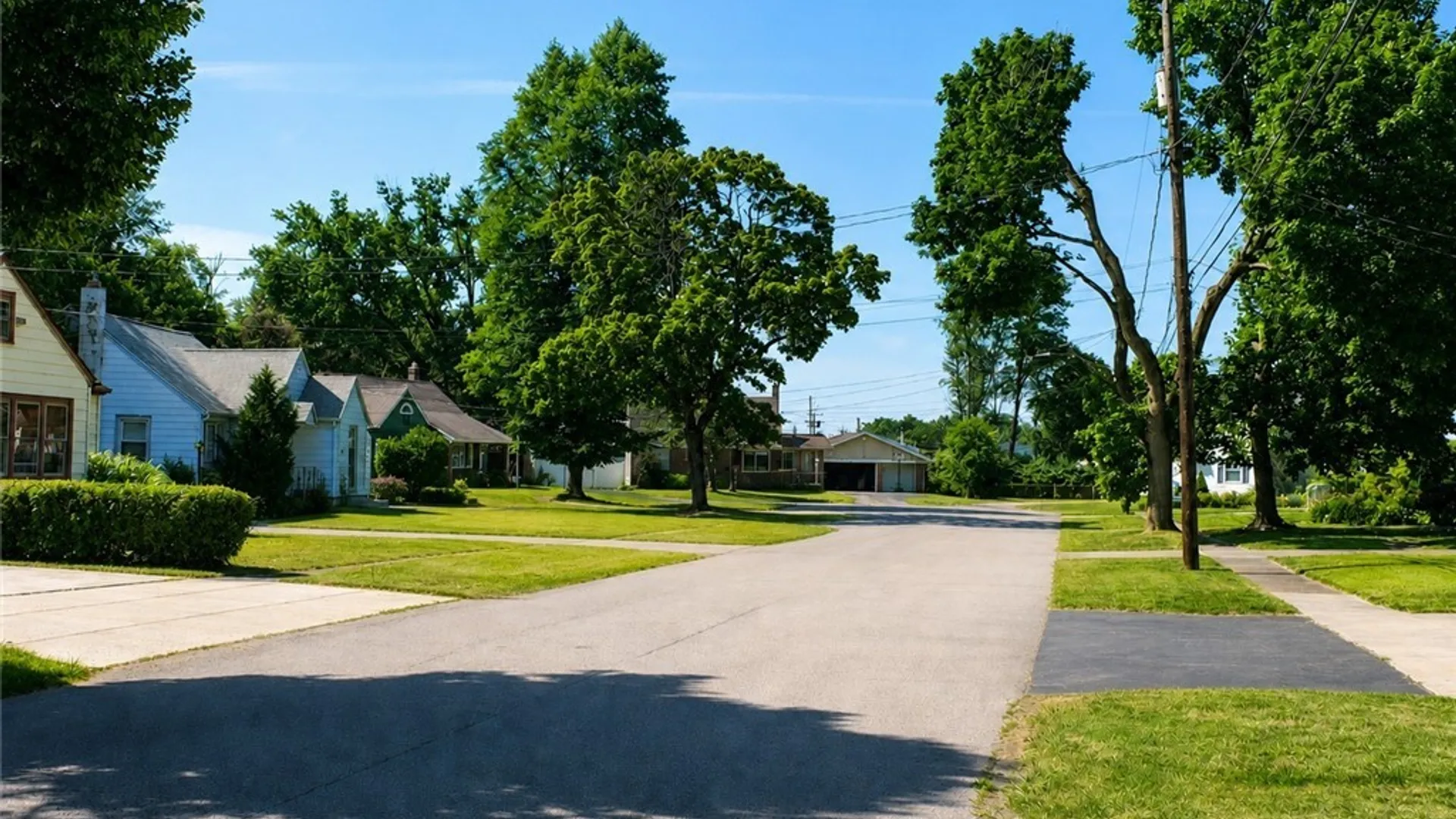 Property at 16 Marvin Ct, Hamburg, NY 14075 19