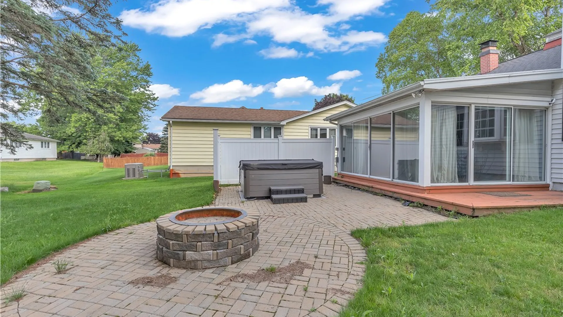 Property at 465 Rowley Road, Cheektowaga, NY 14043 6