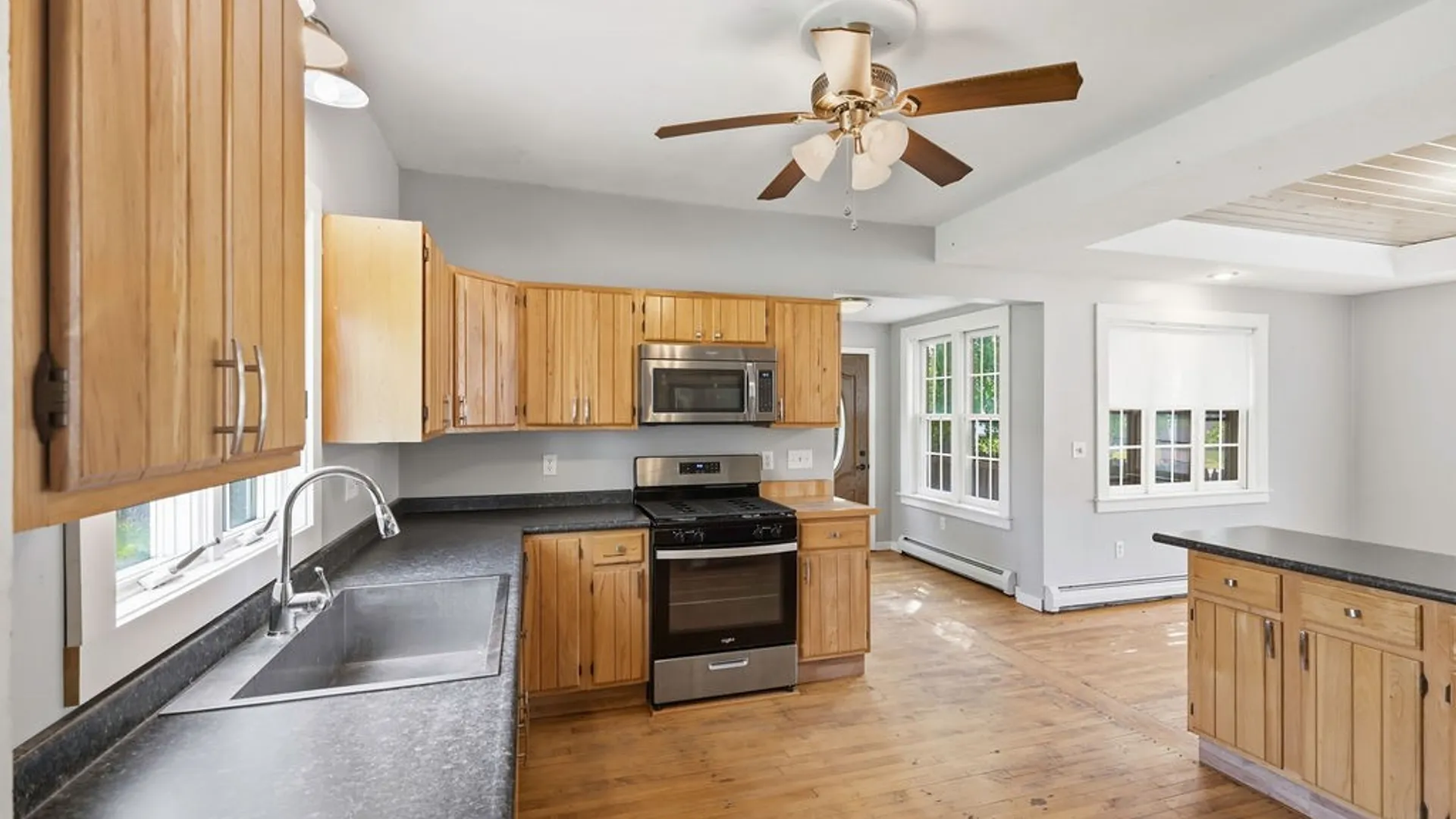 Property at 400 Avery Avenue, Syracuse, NY 13204 17