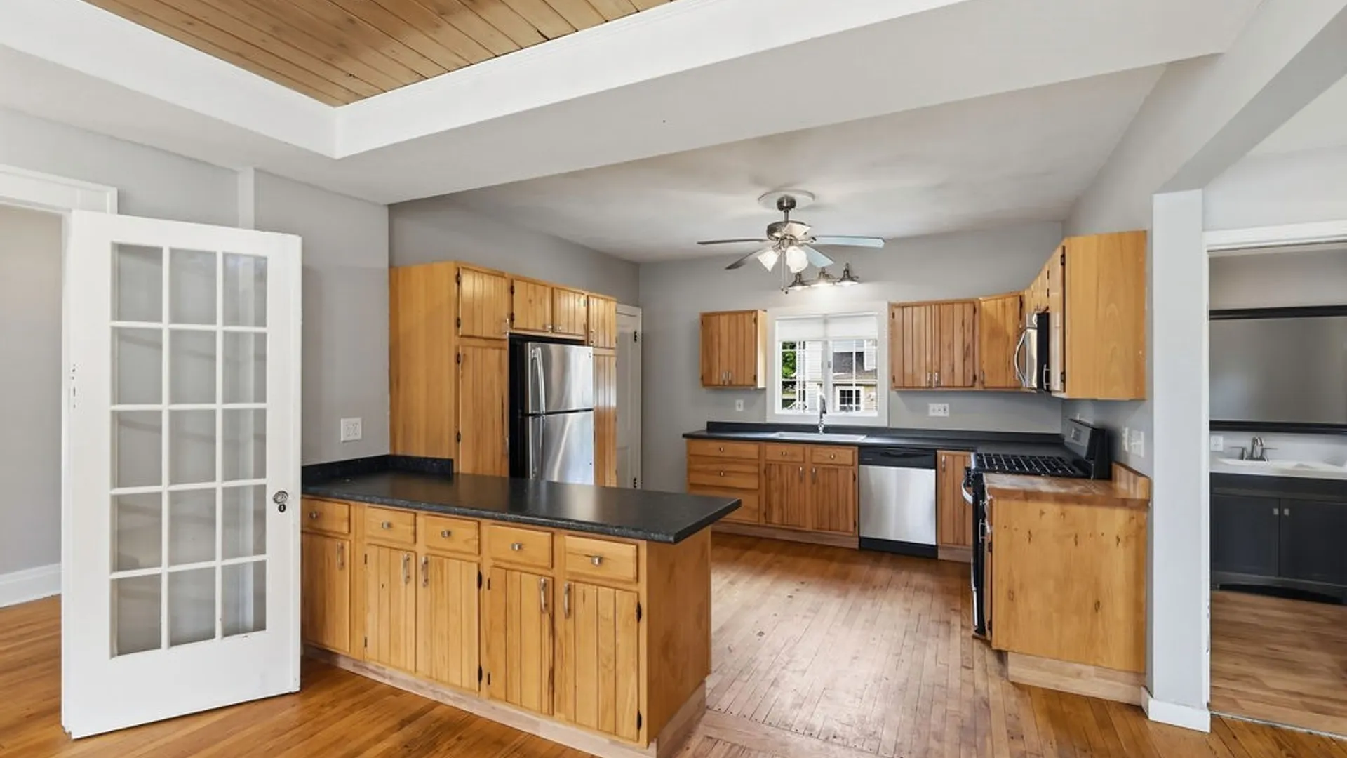 Property at 400 Avery Avenue, Syracuse, NY 13204 24