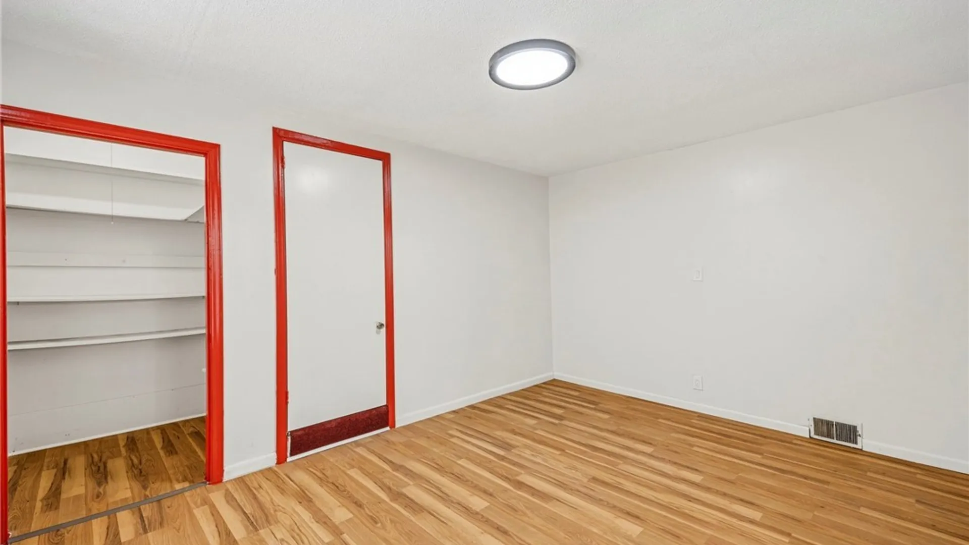 Property at 34 Schiller Street, Buffalo, NY 14206 20