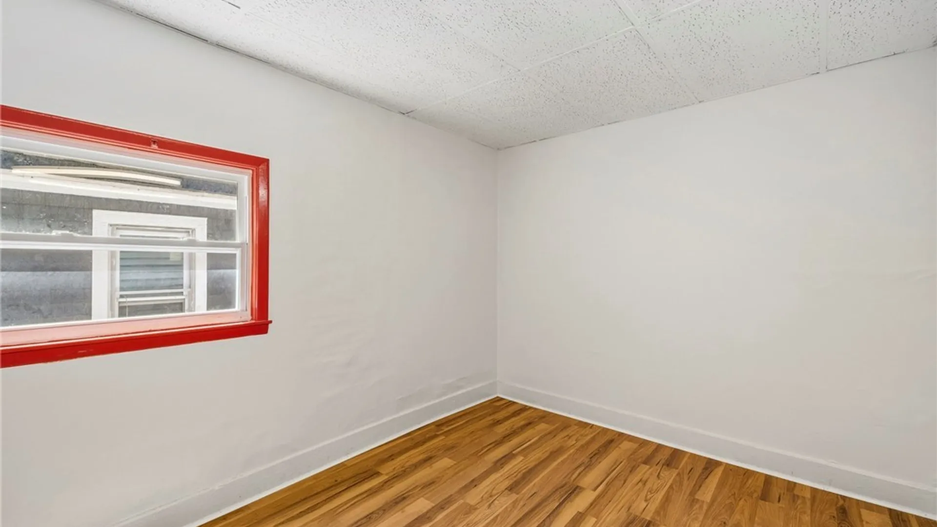 Property at 34 Schiller Street, Buffalo, NY 14206 23