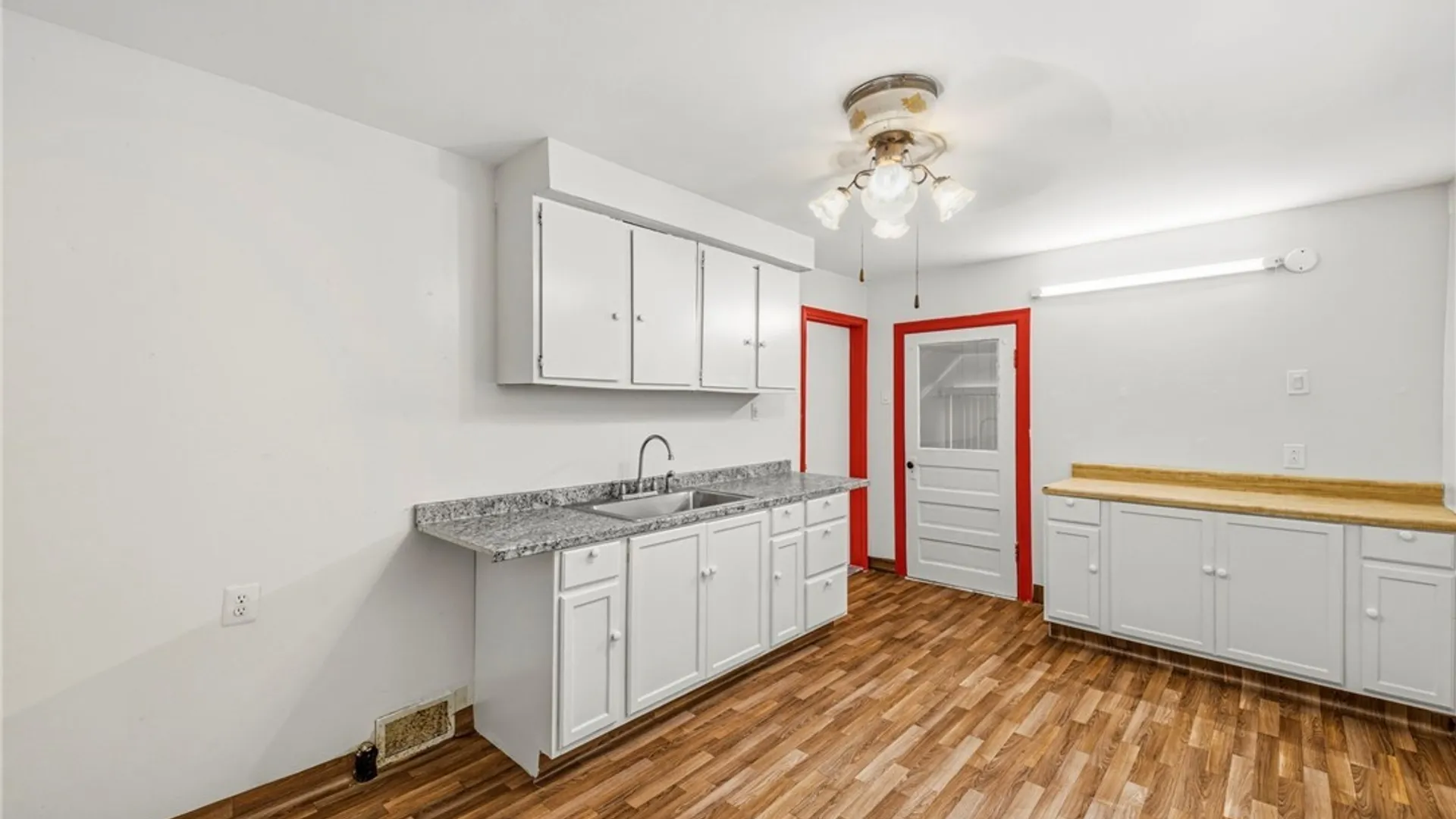Property at 34 Schiller Street, Buffalo, NY 14206 27
