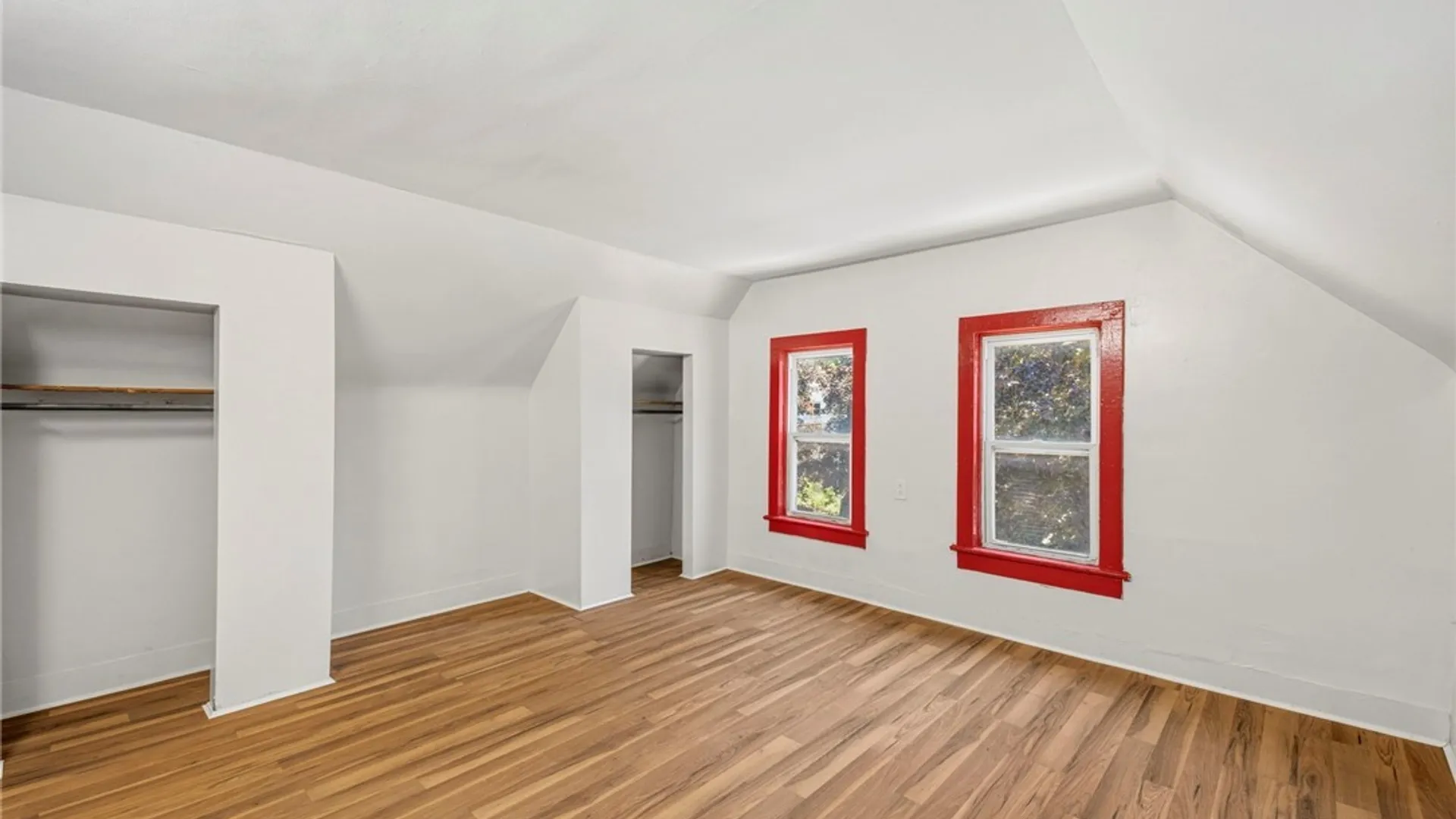 Property at 34 Schiller Street, Buffalo, NY 14206 34