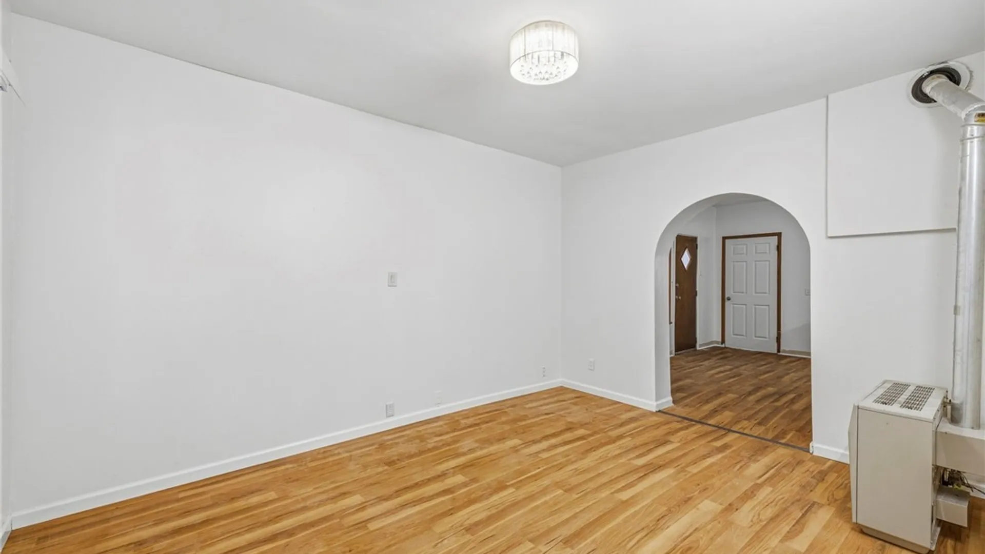 Property at 34 Schiller Street, Buffalo, NY 14206 6