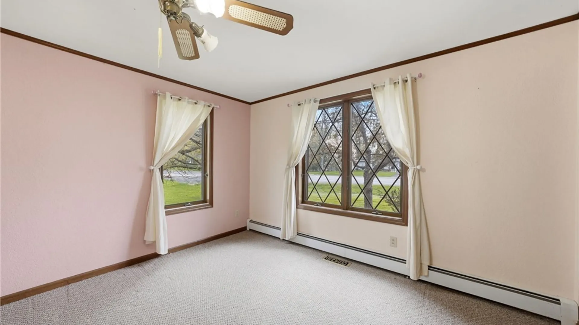 Property at 994 Sweeney Street, North Tonawanda, NY 14120 32