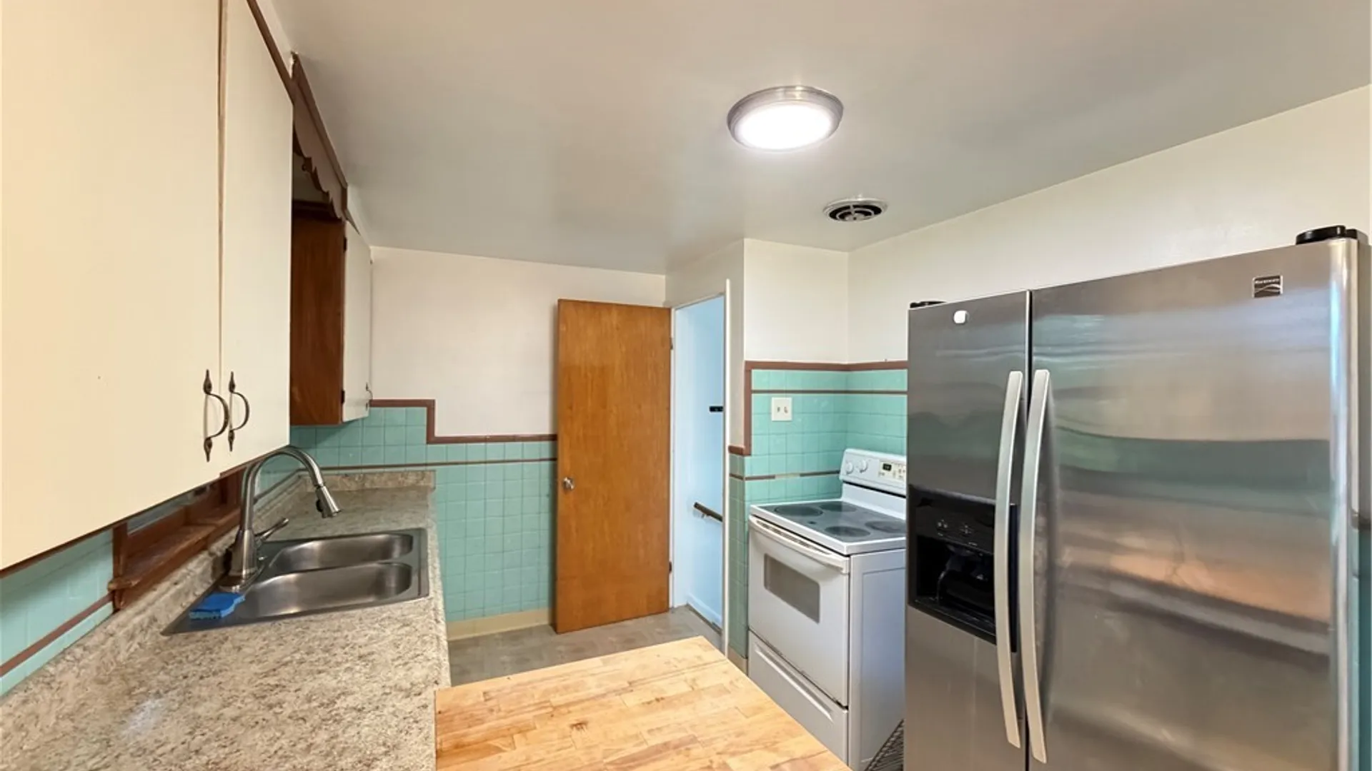 Property at 222 Frankhauser Road, Amherst, NY 14221 9