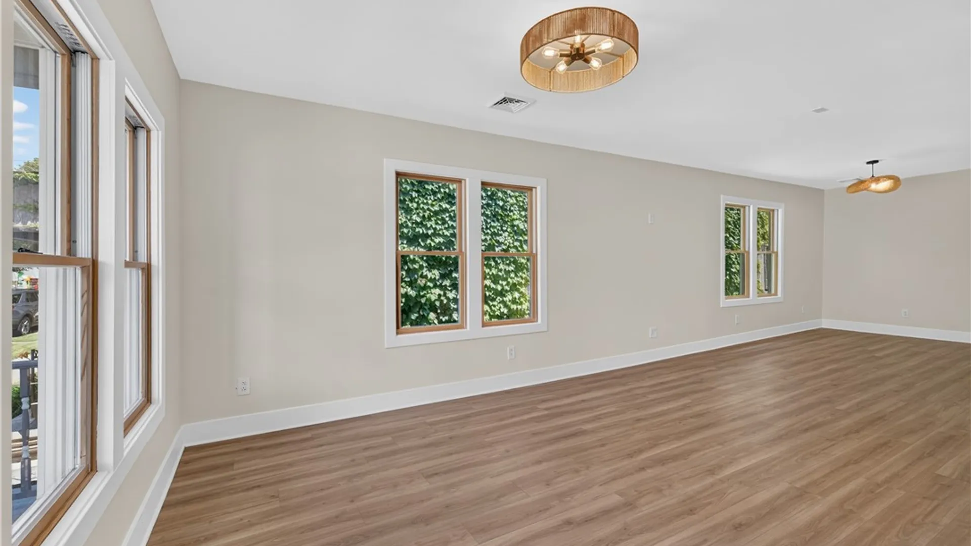 Property at 185 Hamburg Street, Buffalo, NY 14204 5