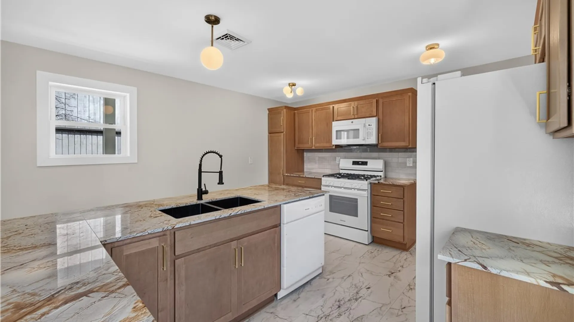 Property at 185 Hamburg Street, Buffalo, NY 14204 12