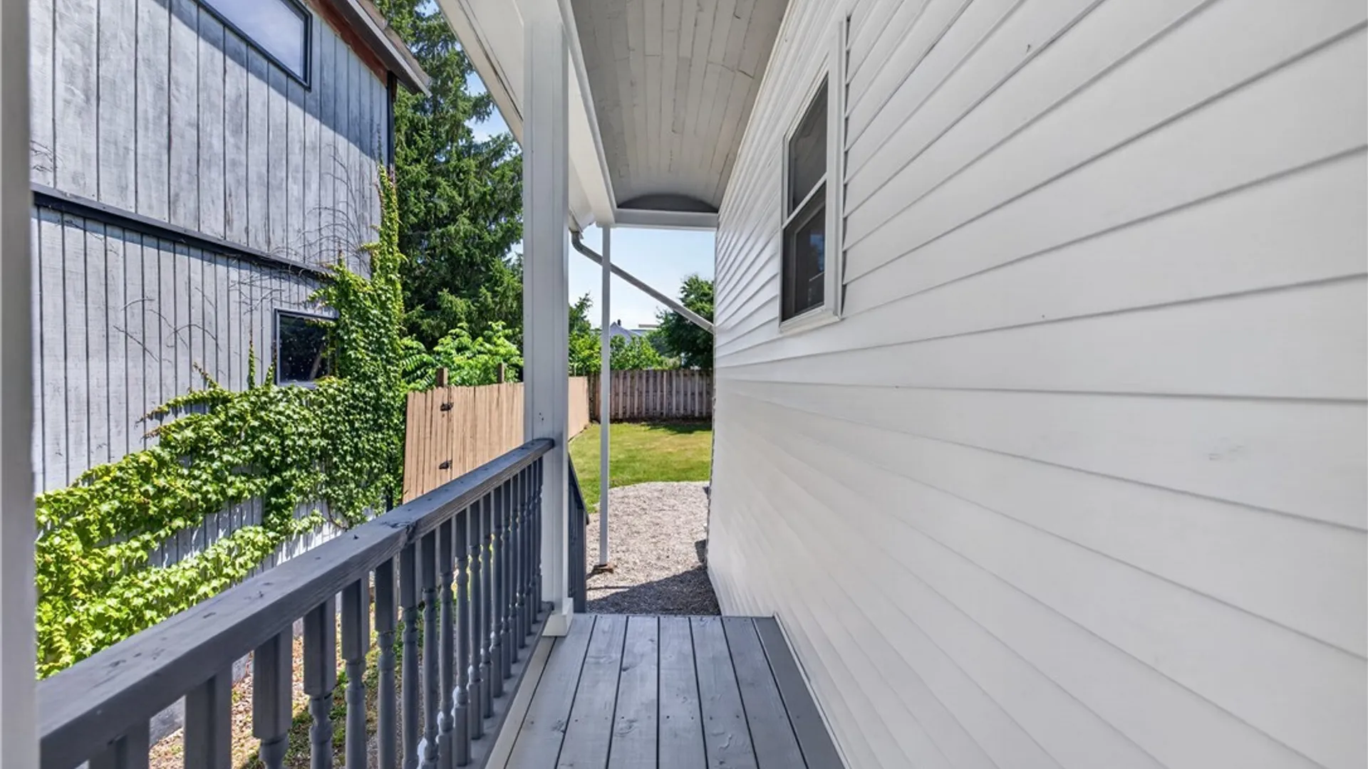 Property at 185 Hamburg Street, Buffalo, NY 14204 23