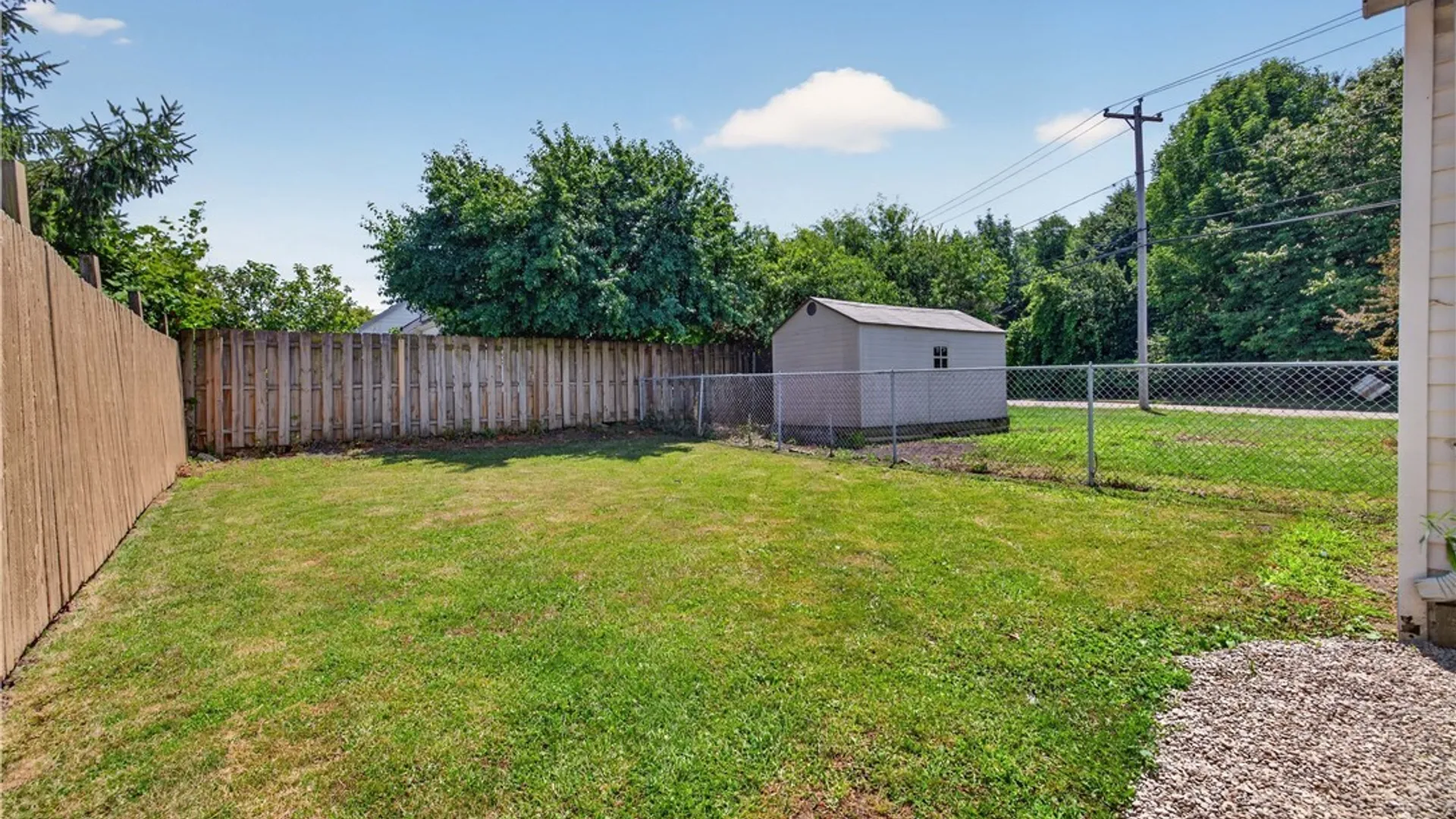Property at 185 Hamburg Street, Buffalo, NY 14204 25