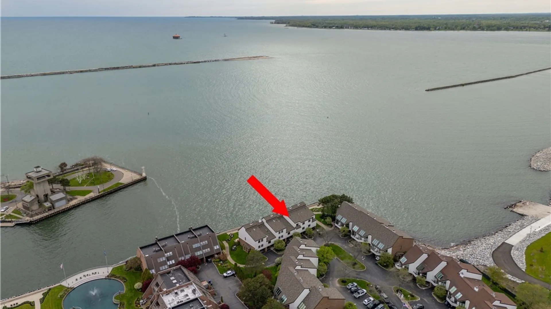 Property at 36 Harbour Point, Buffalo, NY 14202 26