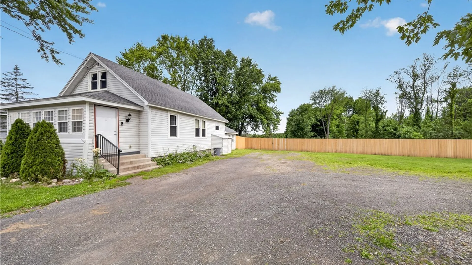 Property at 1245 Kingdom Road, Van Buren, NY 13027 2