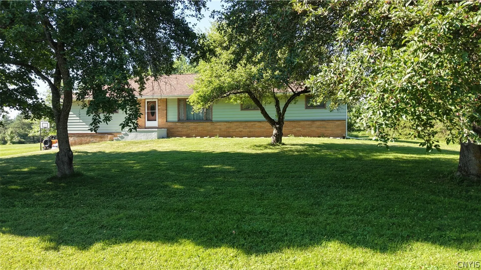 Property at 9401 Hayes Road, Marcy, NY 13403 5
