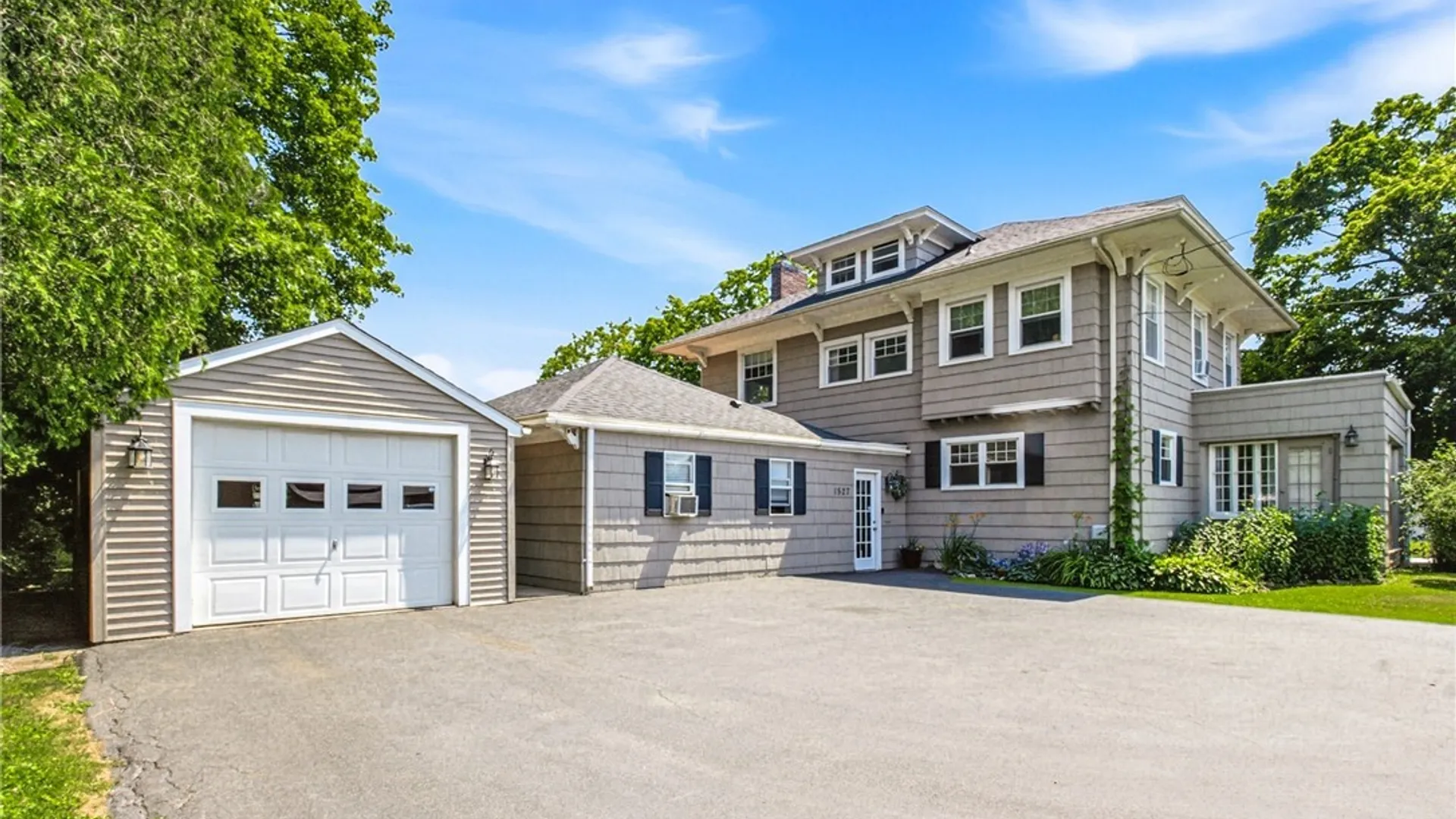 Property at 1527 Mohawk Street, Utica, NY 13501 37