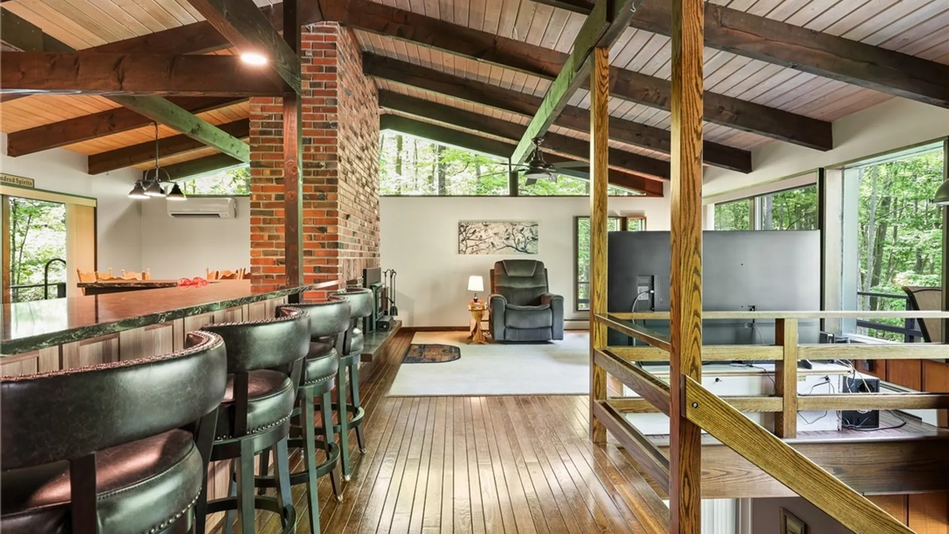Property at 7945 Hywood Drive, Boston, NY 14075 5