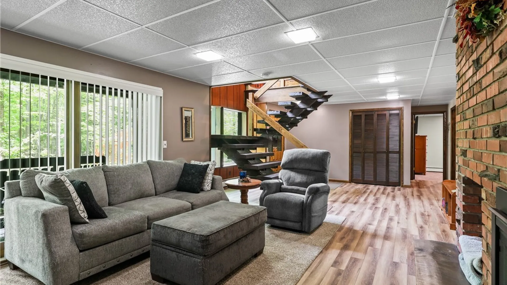 Property at 7945 Hywood Drive, Boston, NY 14075 33