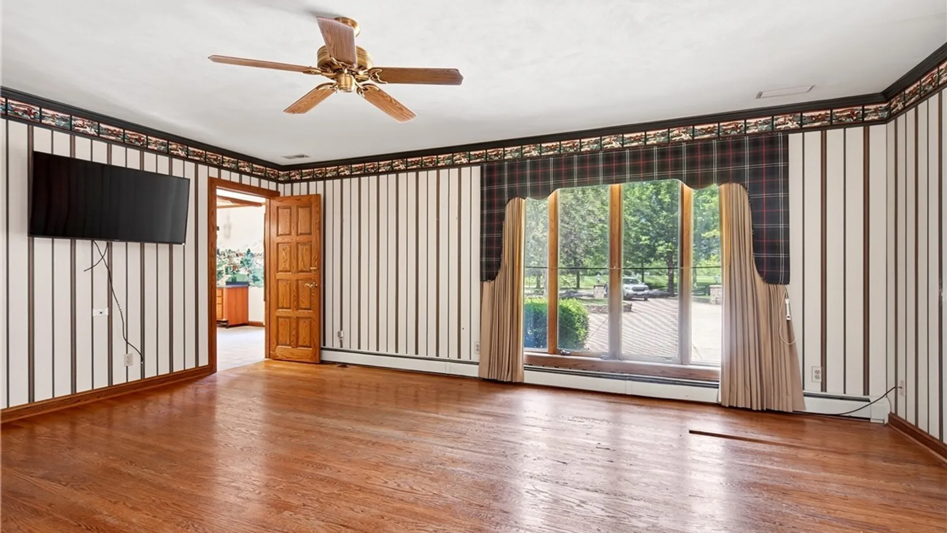 Property at 45 Red Wing Court, Amherst, NY 14051 33