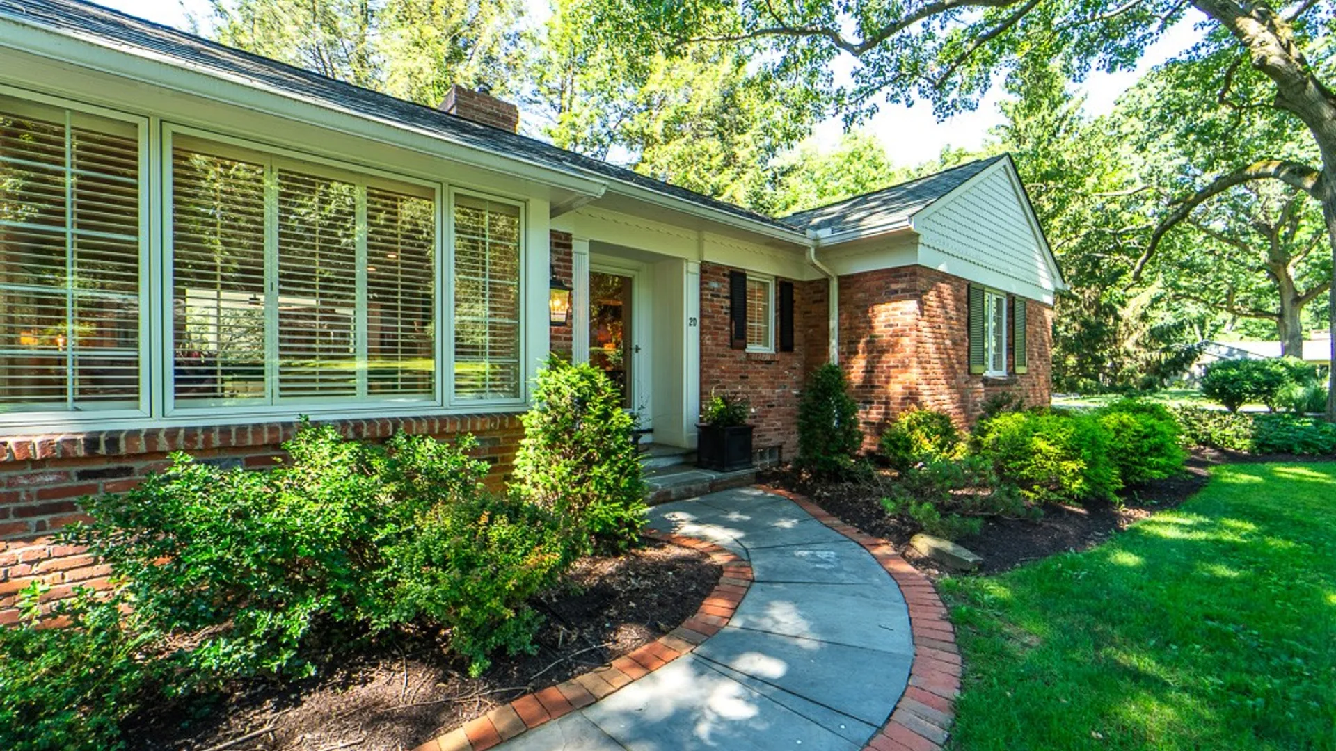 Property at 20 Briar Patch Road, Pittsford, NY 14618 2