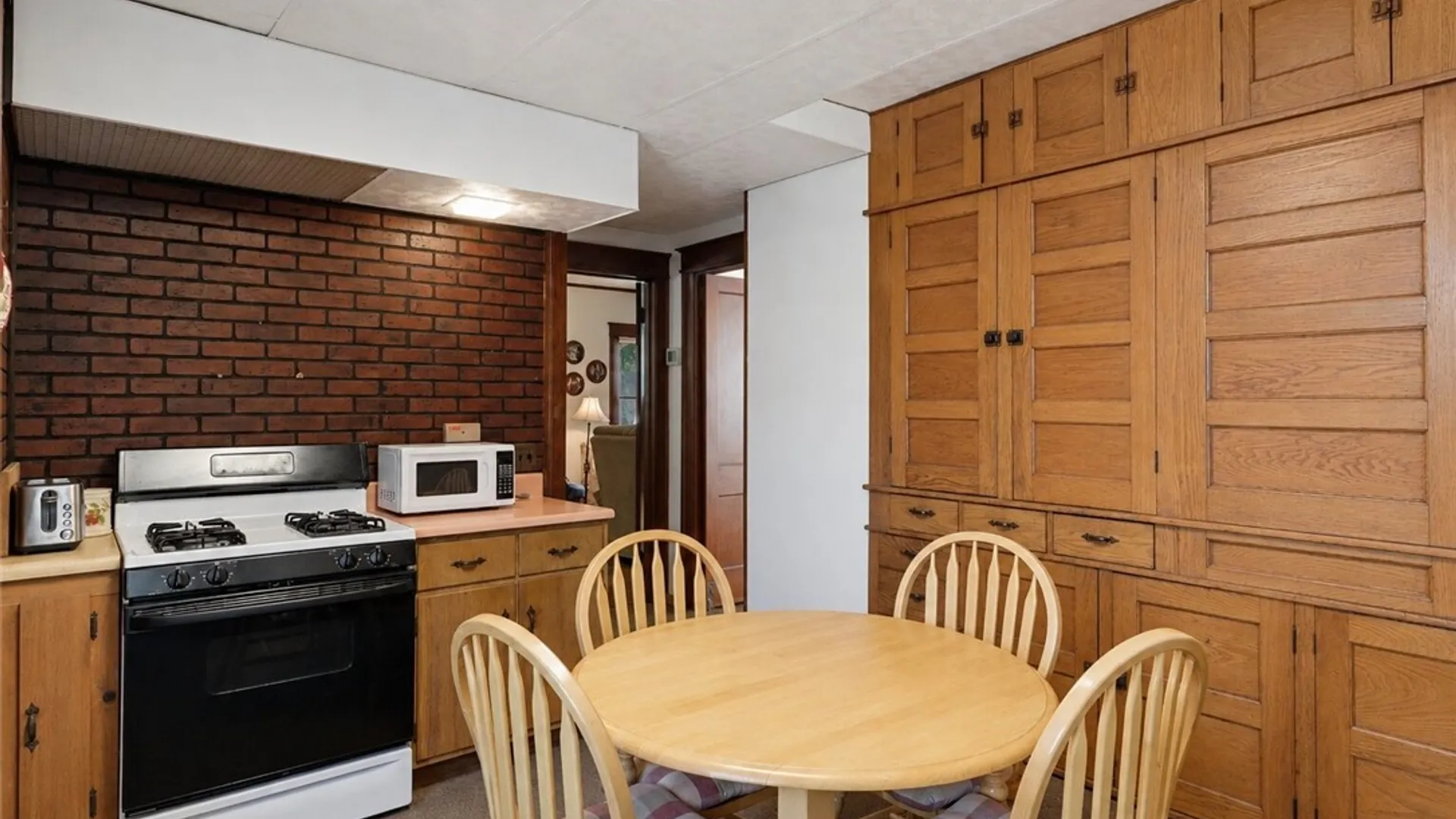Property at 1440 Ridge Road, Webster, NY 14580 17