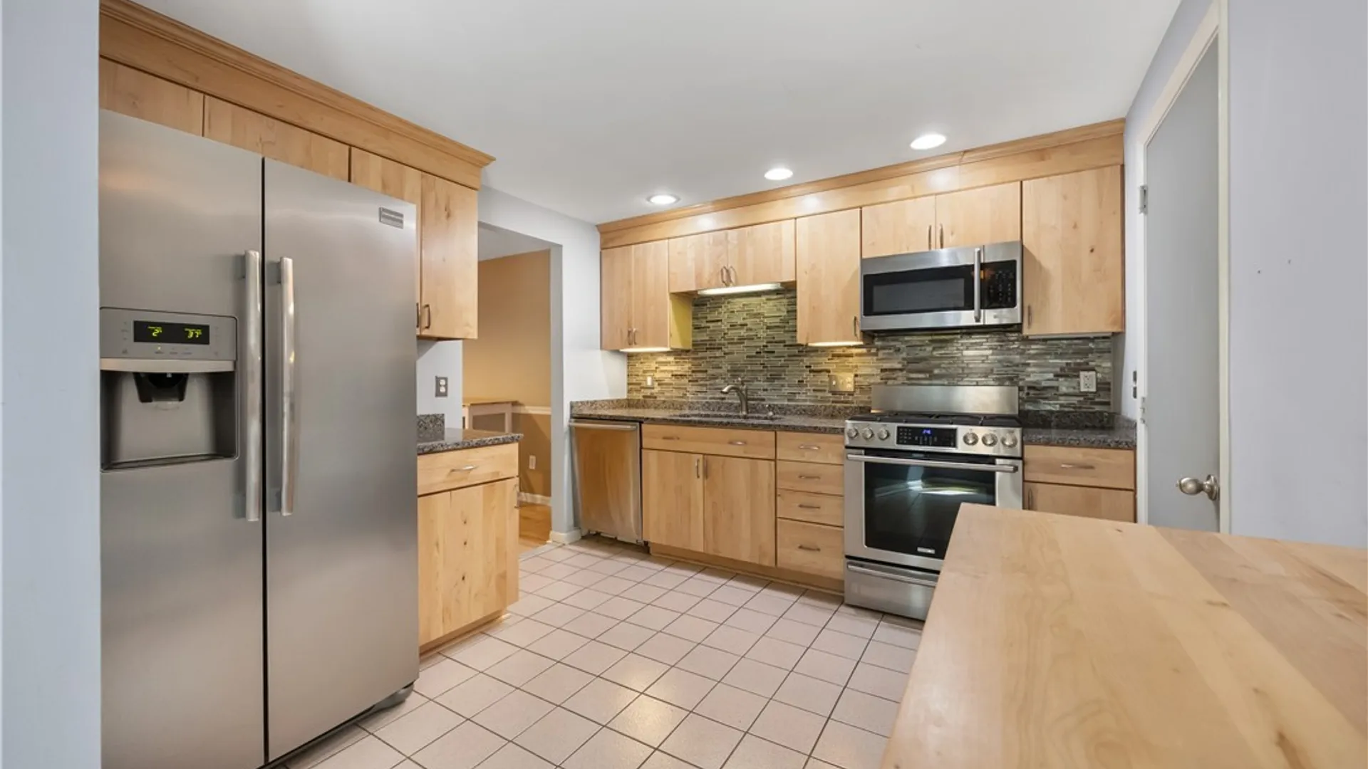 Property at 4874 Huntwood Path, Manlius, NY 13104 16