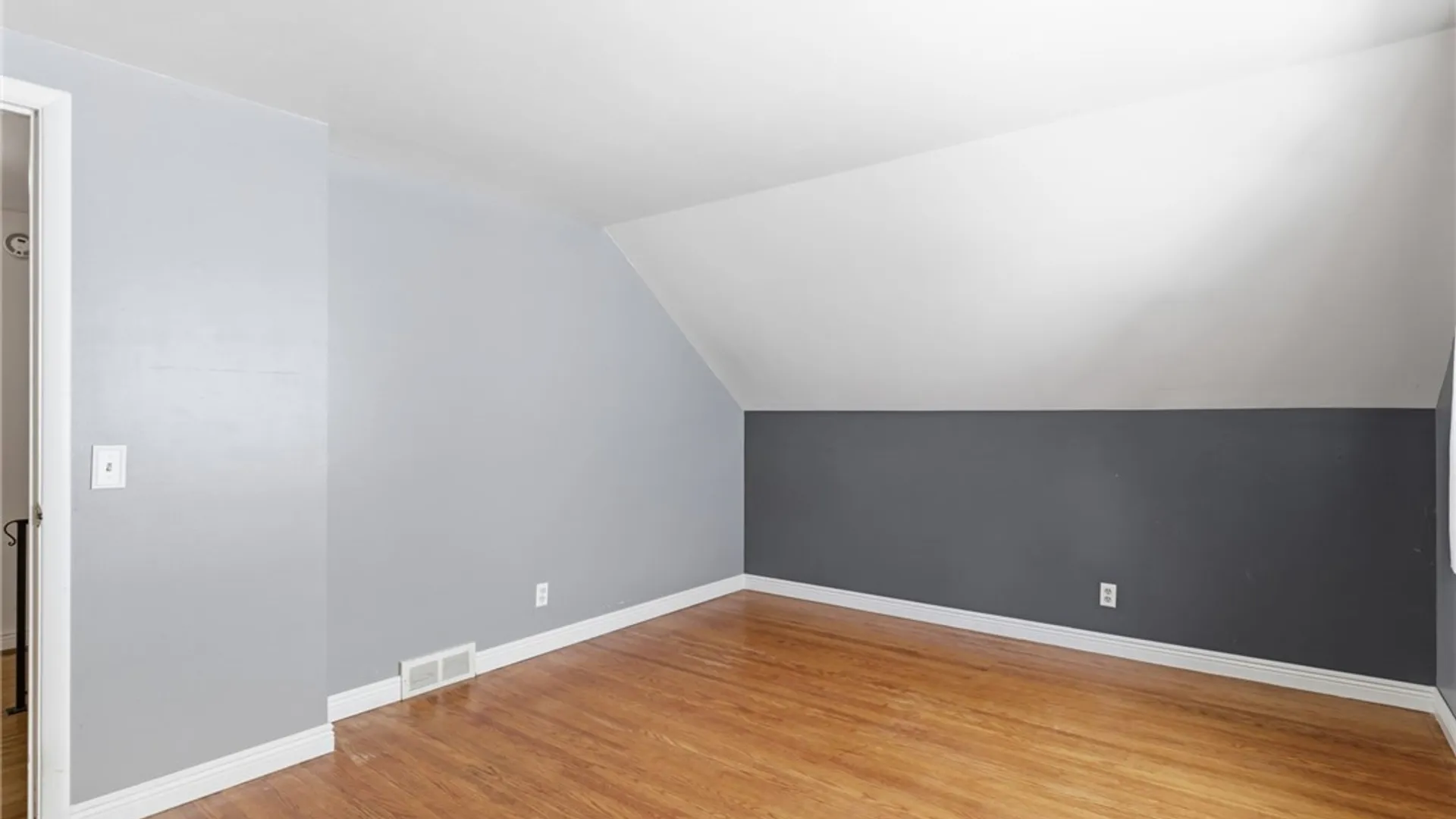 Property at 193 Rogene St, Greece, NY 14616 11