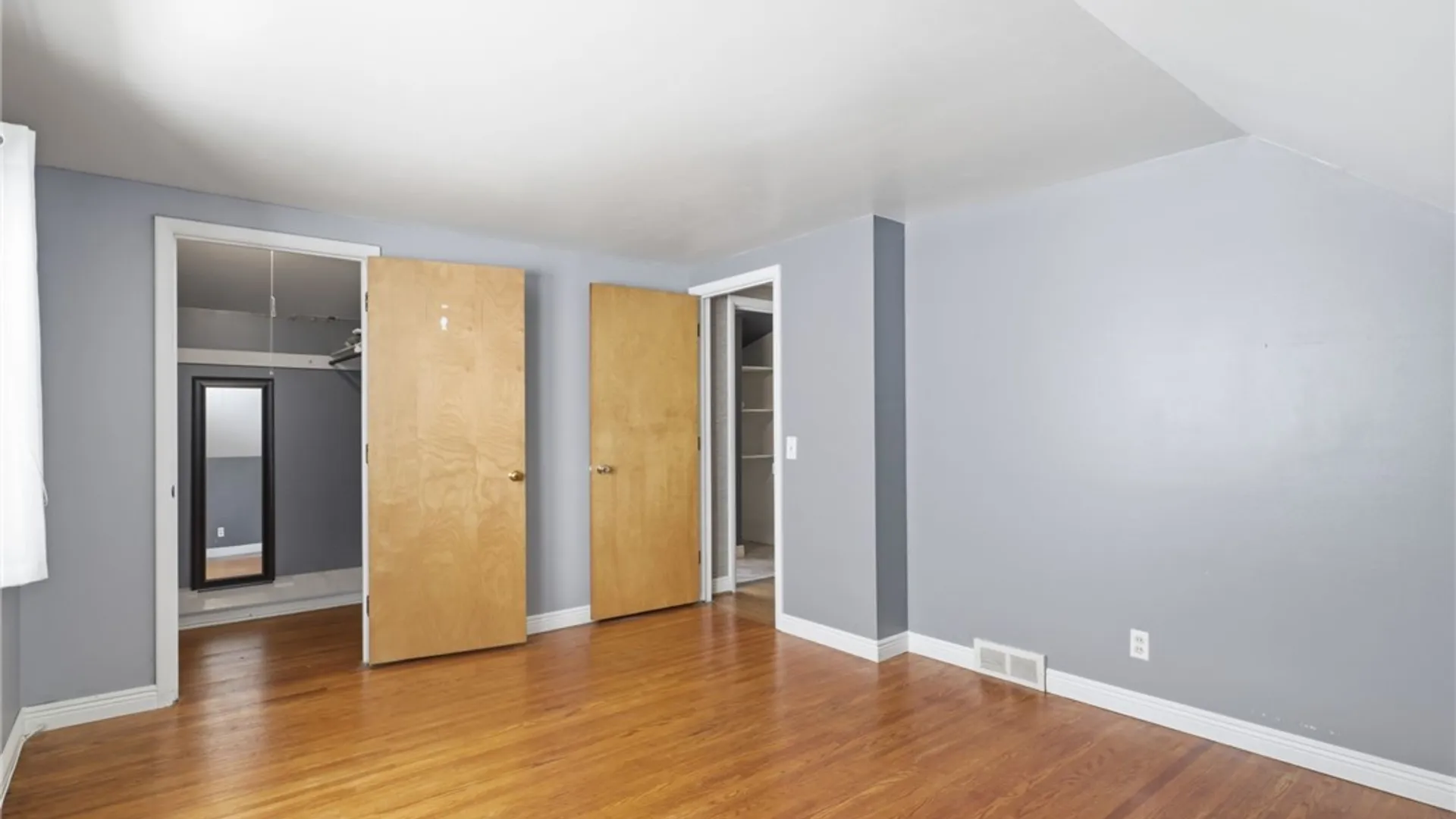 Property at 193 Rogene St, Greece, NY 14616 12