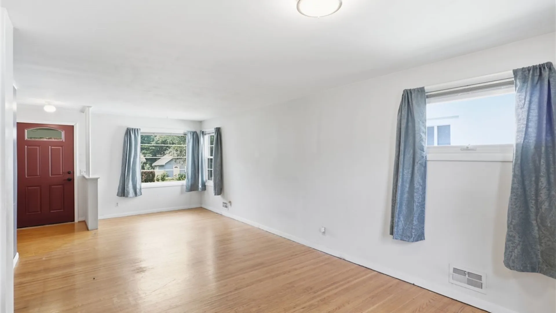 Property at 193 Rogene St, Greece, NY 14616 3
