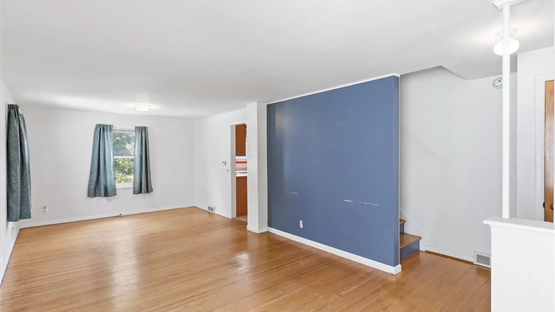 Property at 193 Rogene St, Greece, NY 14616 5