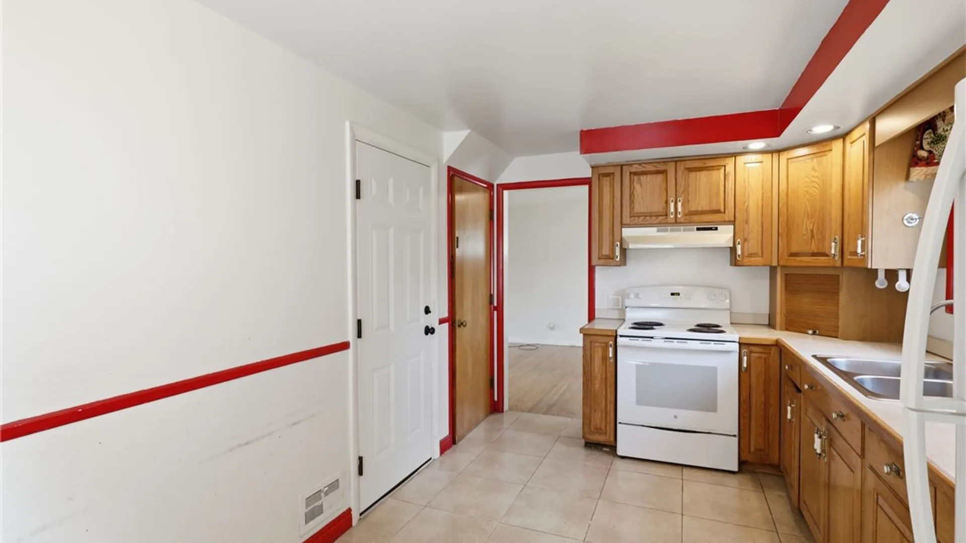 Property at 193 Rogene St, Greece, NY 14616 9