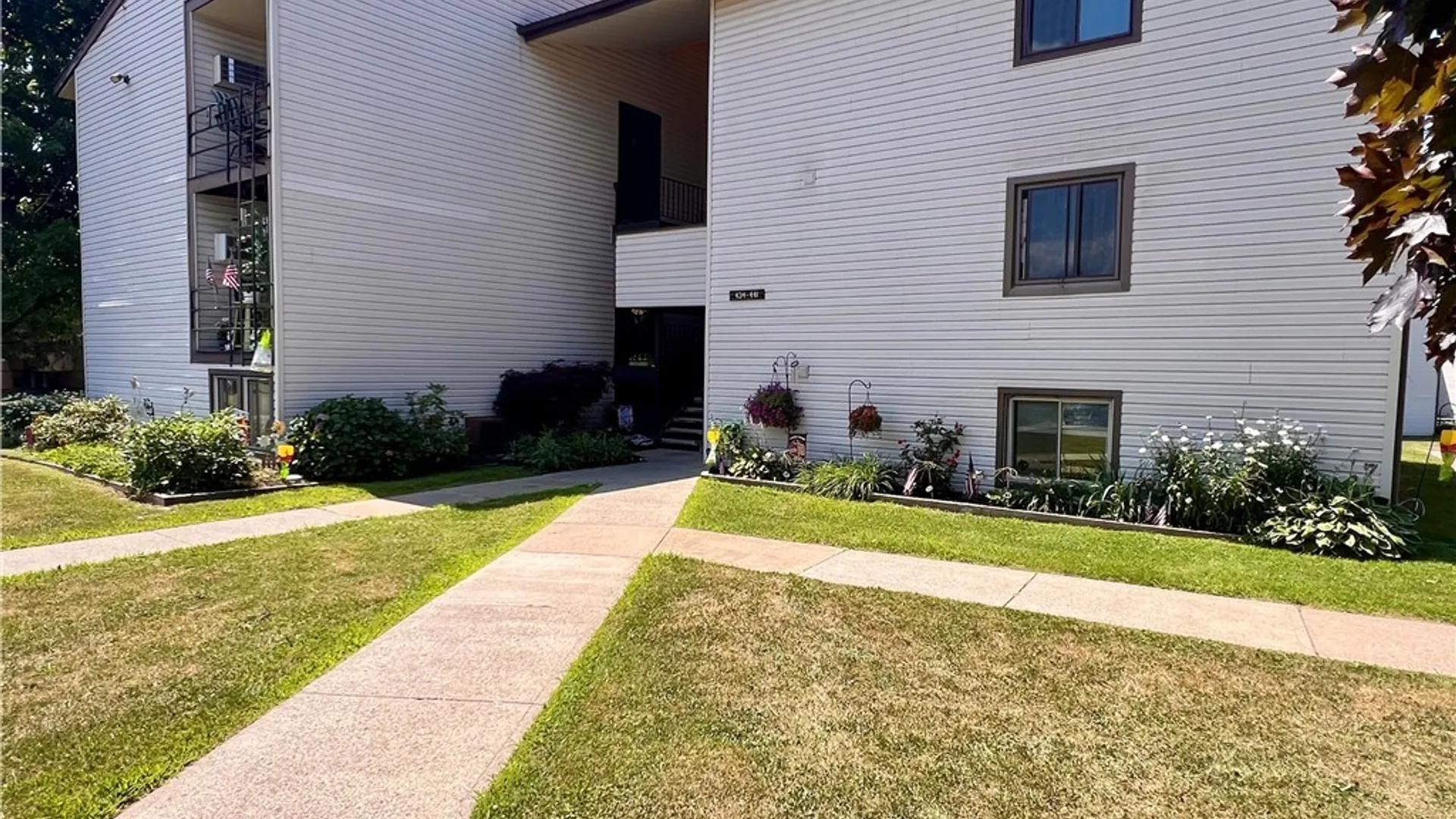 Property at 435 Idlewood Boulevard, Van Buren, NY 13027 2