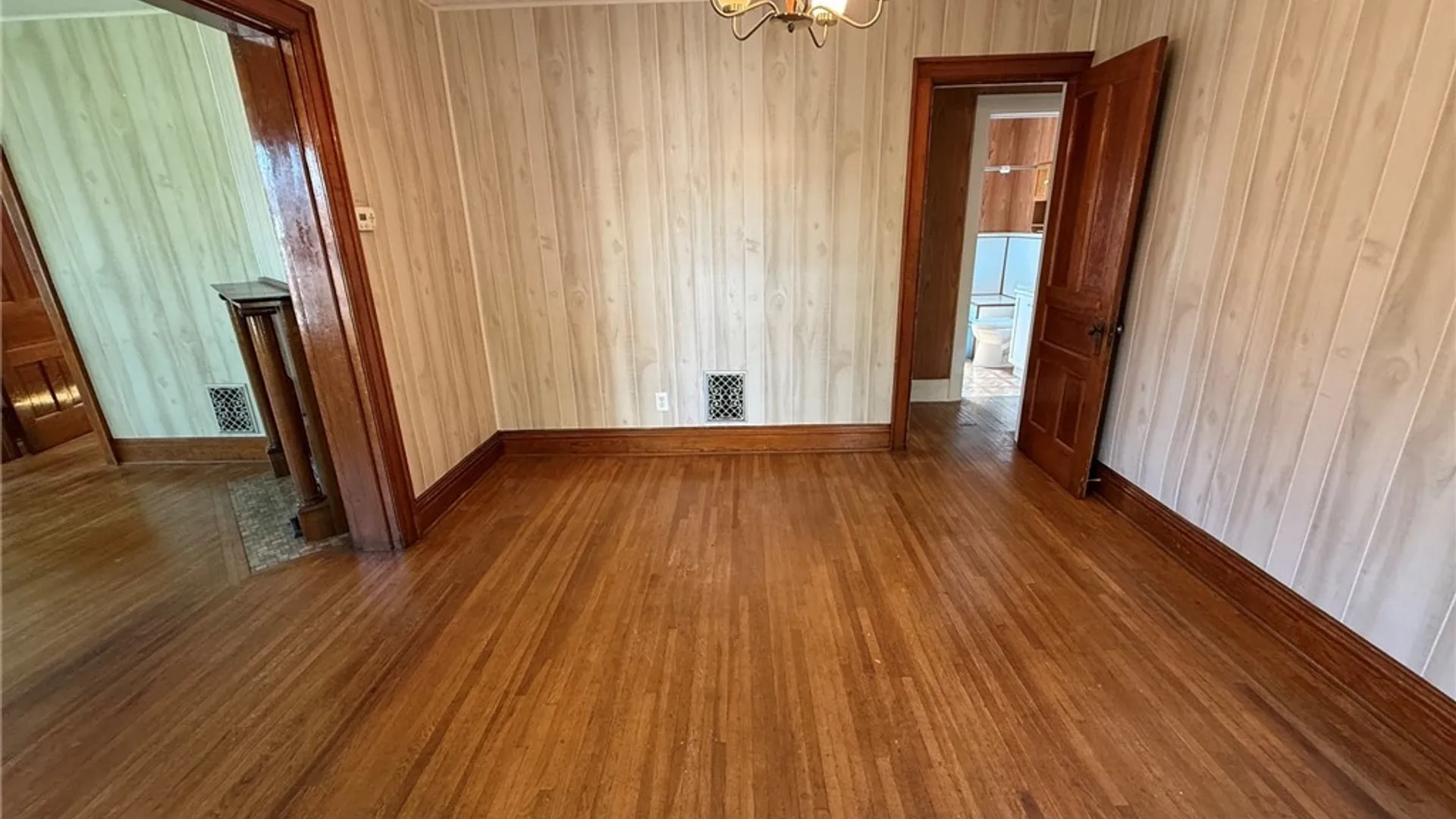 Property at 74 Ashton Place, Buffalo, NY 14220 26