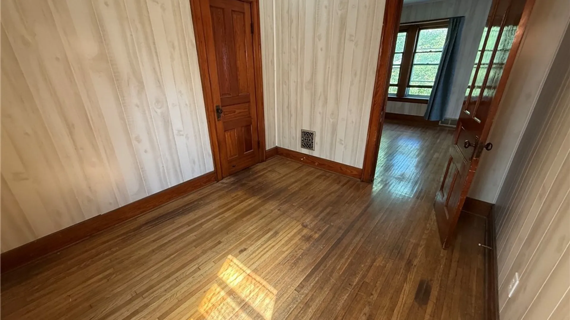 Property at 74 Ashton Place, Buffalo, NY 14220 35