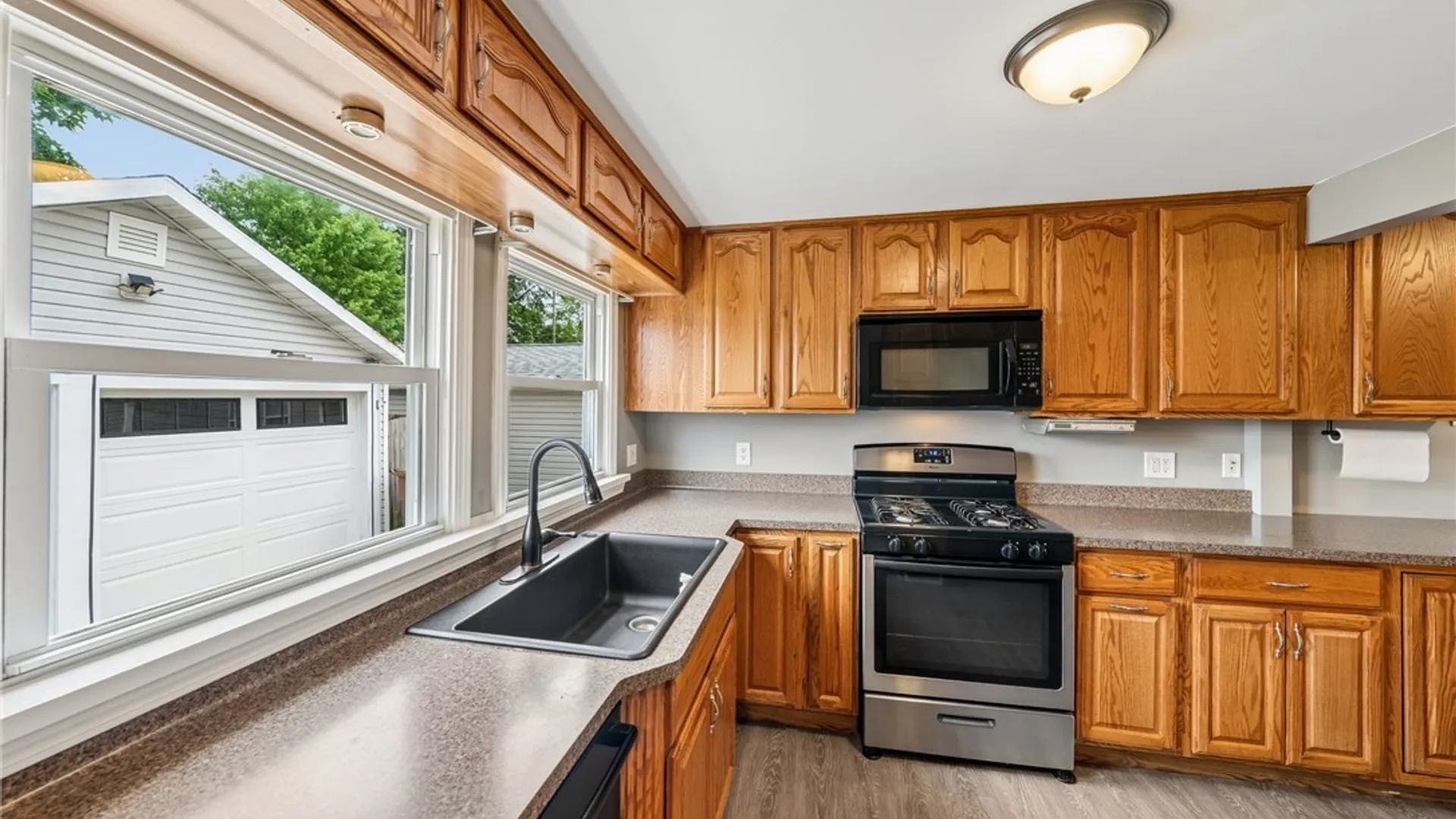Property at 55 Federal Avenue, Cheektowaga, NY 14225 10