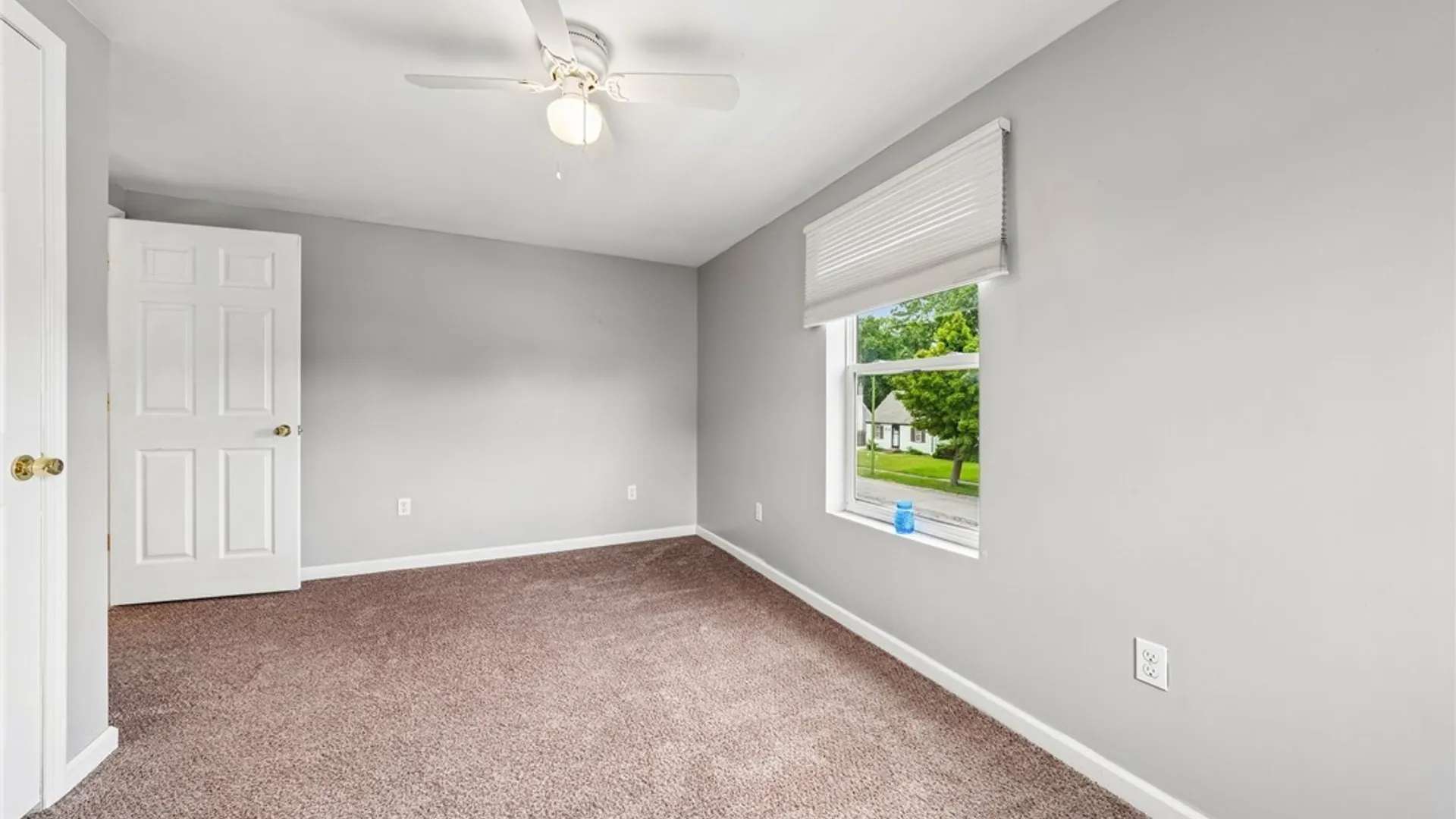 Property at 55 Federal Avenue, Cheektowaga, NY 14225 24