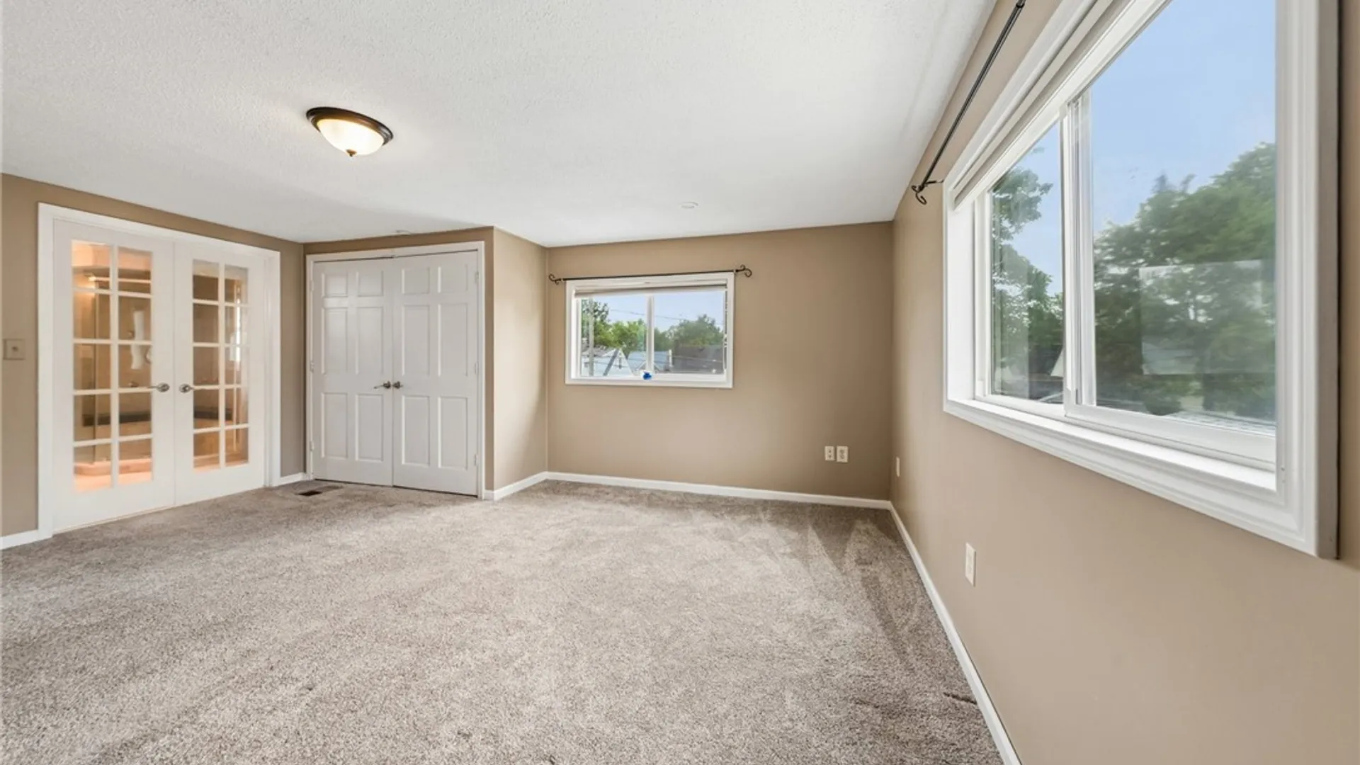 Property at 55 Federal Avenue, Cheektowaga, NY 14225 26