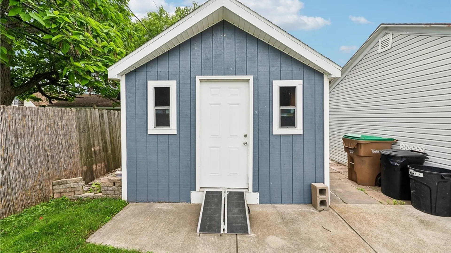 Property at 55 Federal Avenue, Cheektowaga, NY 14225 44